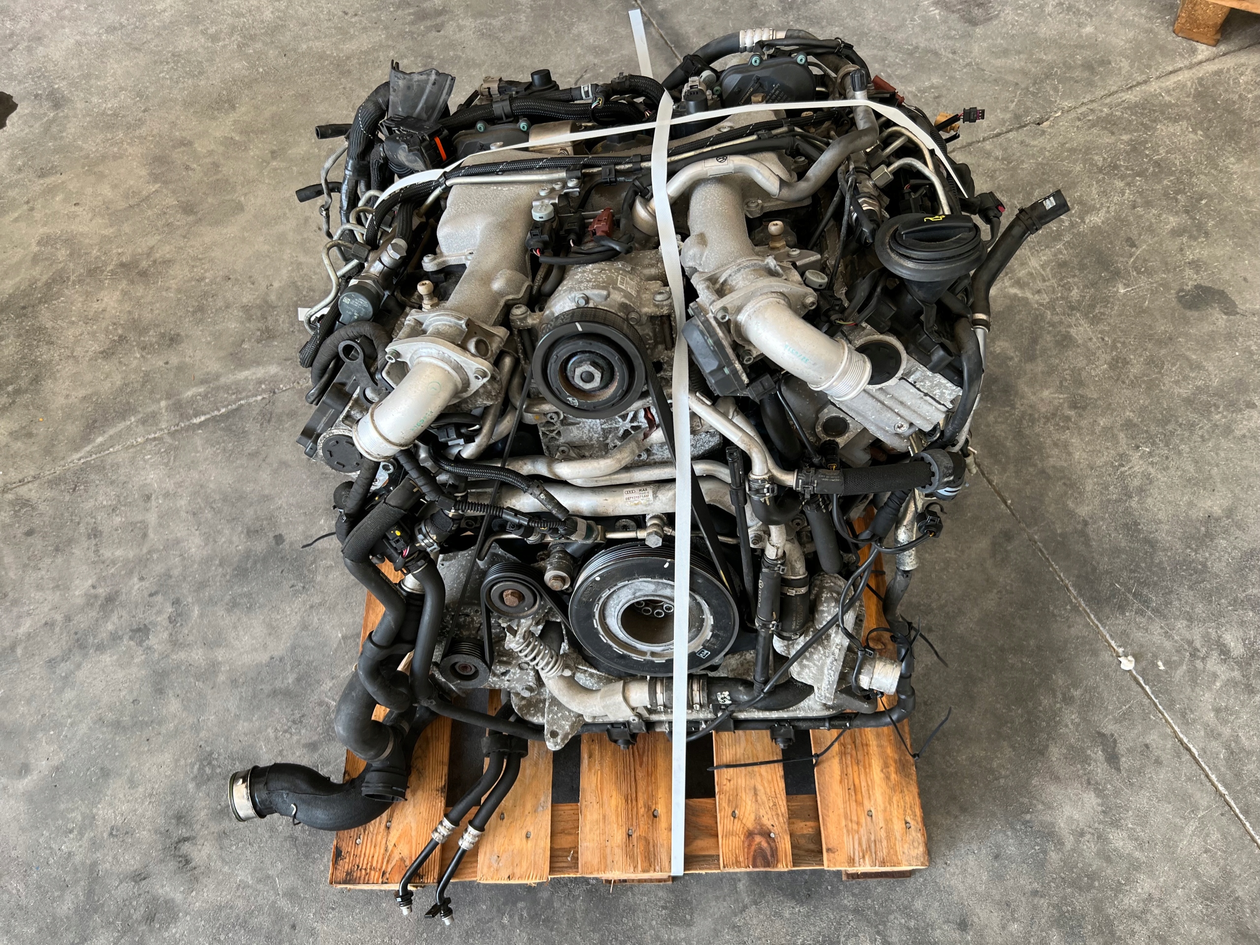 Porsche Cayenne 7P5 4.2 TDI Silnik Kompletny CUD
