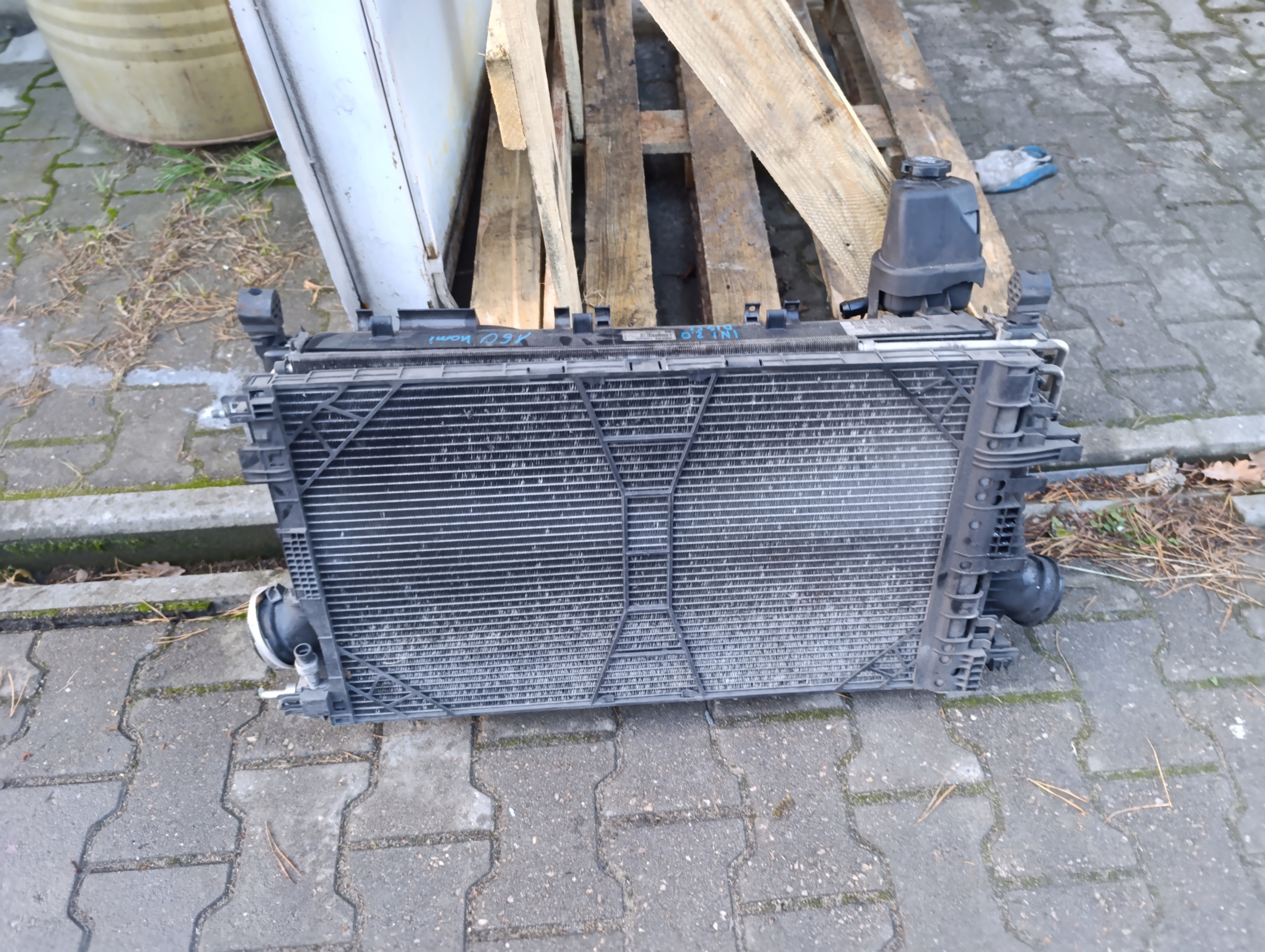 KOMPLET RADIATEUR PEUGEOT 507 2.0 DIESEL