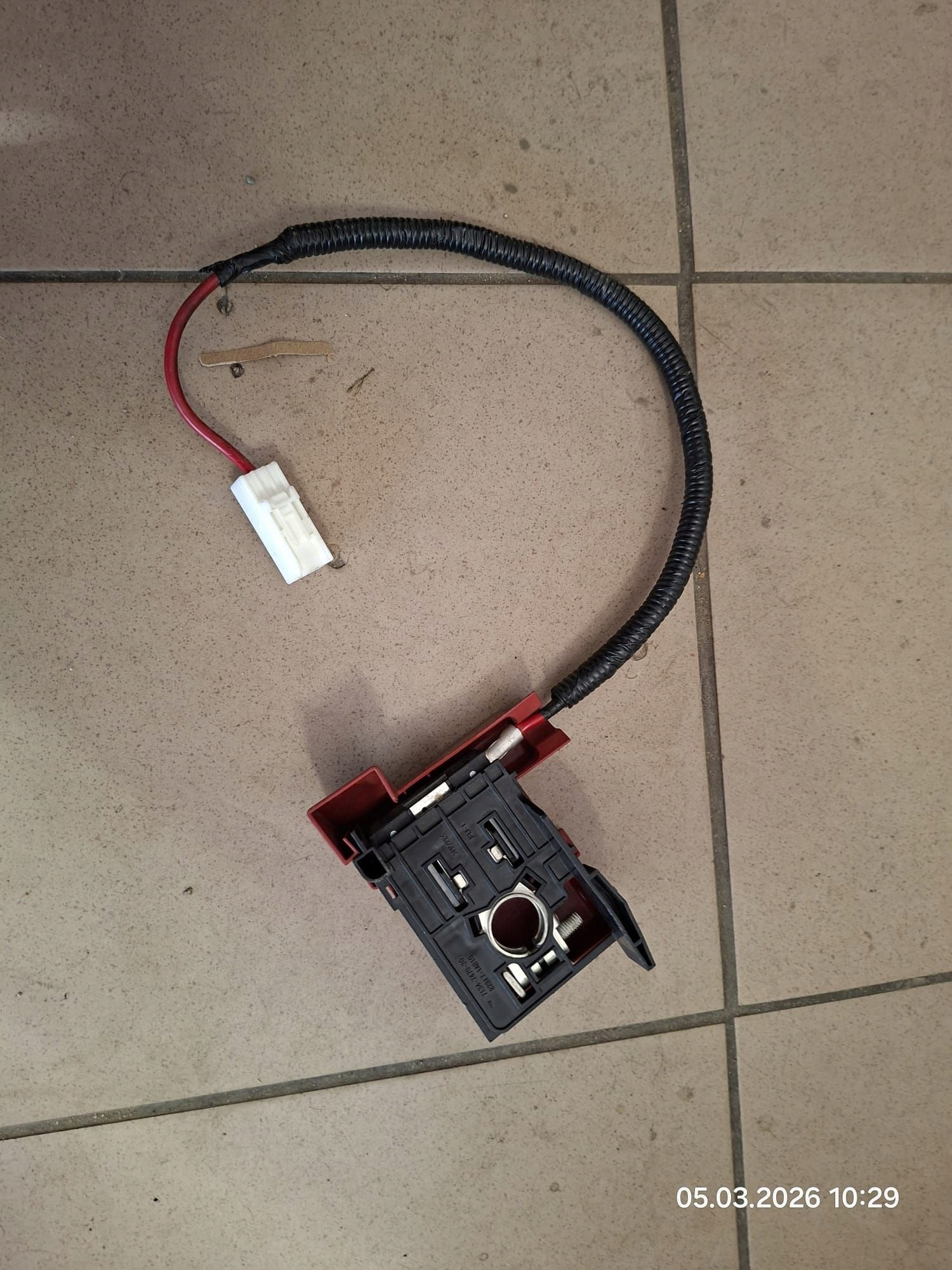 terminal plus bundle electrical Toyota Corolla E210 E21 82817-1AB10