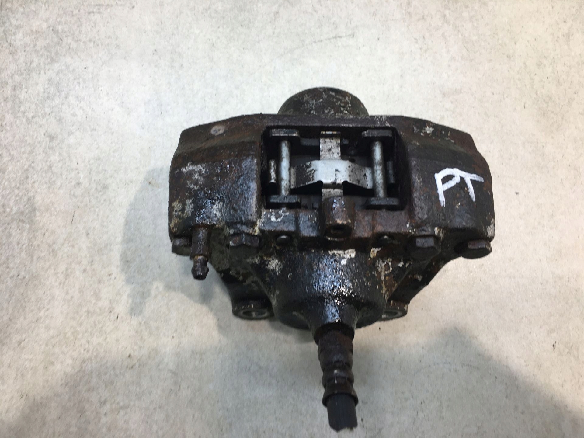 caliper brake right rear part W210 2.3