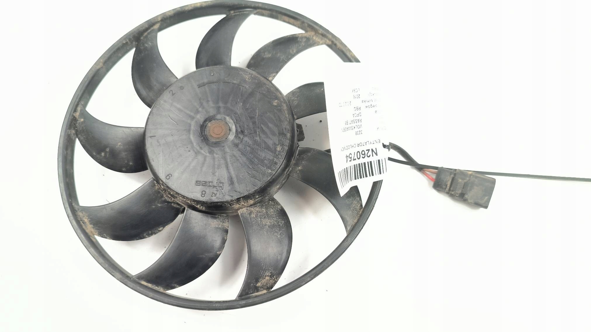 radiator fan 2.0 TDI VOLKSWAGEN PASSAT B8
