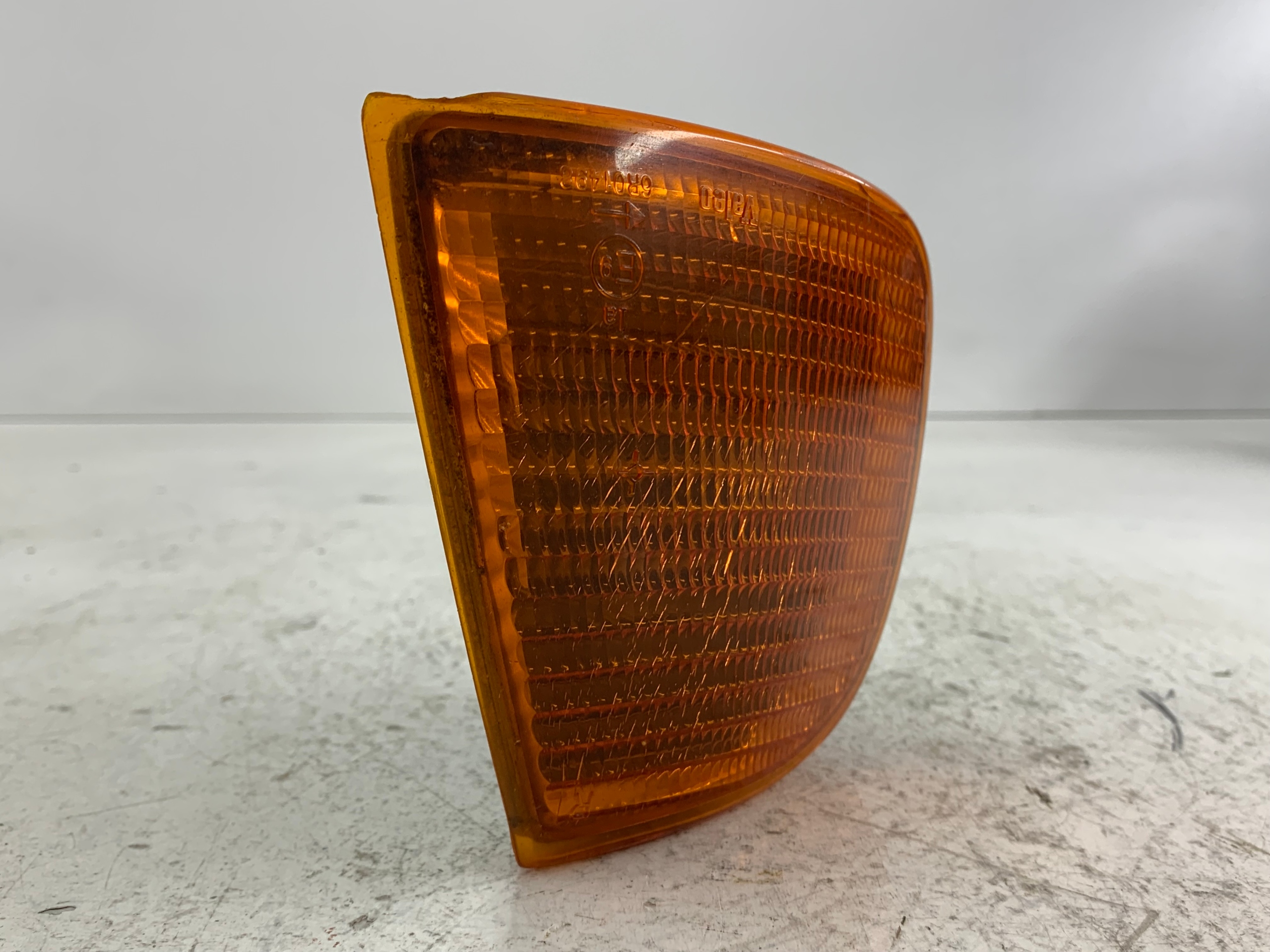 VW CADDY II indicator right 6K5953050B