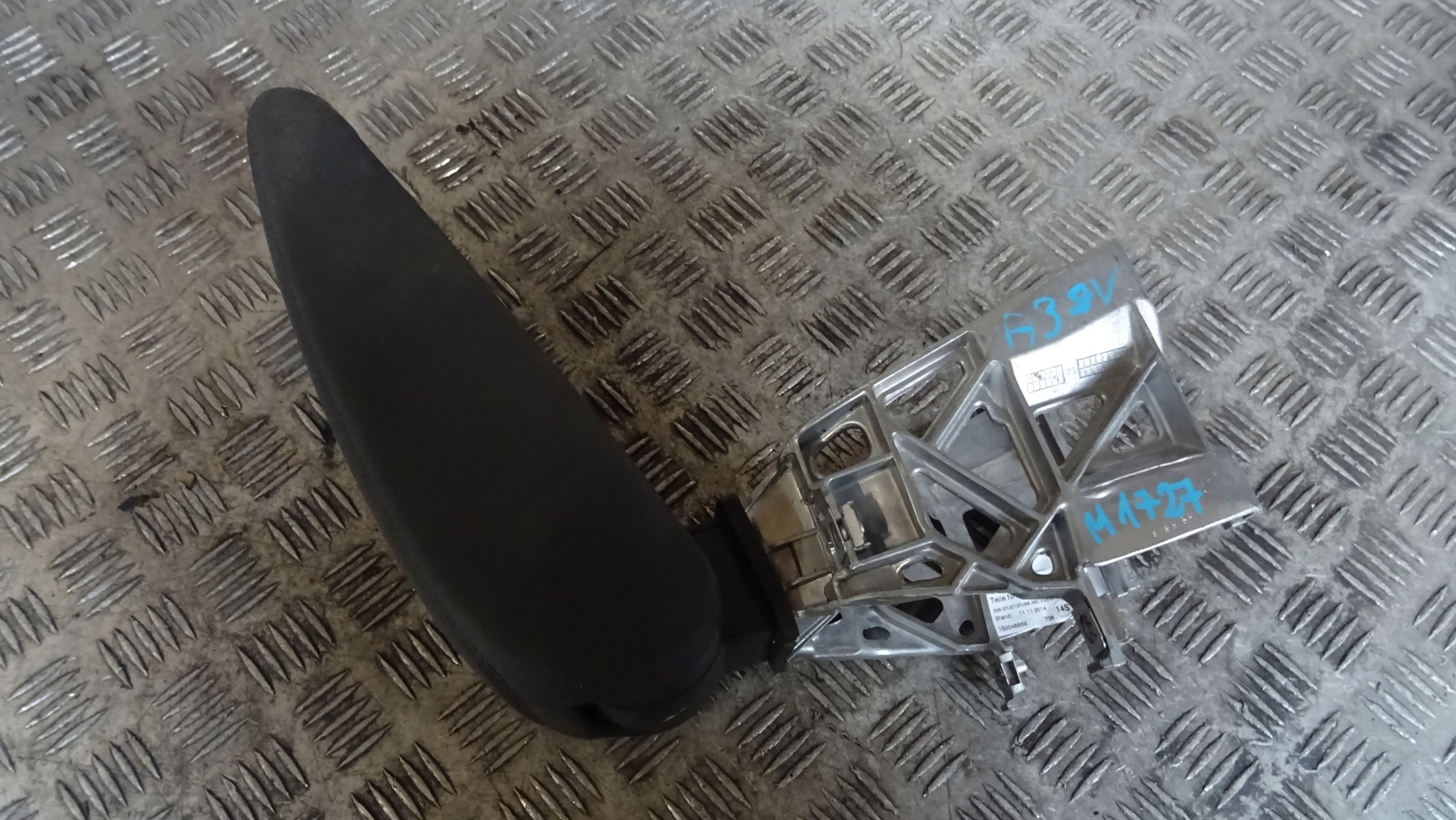 AUDI A3 8V armrest MATERIAL 8V0864283
