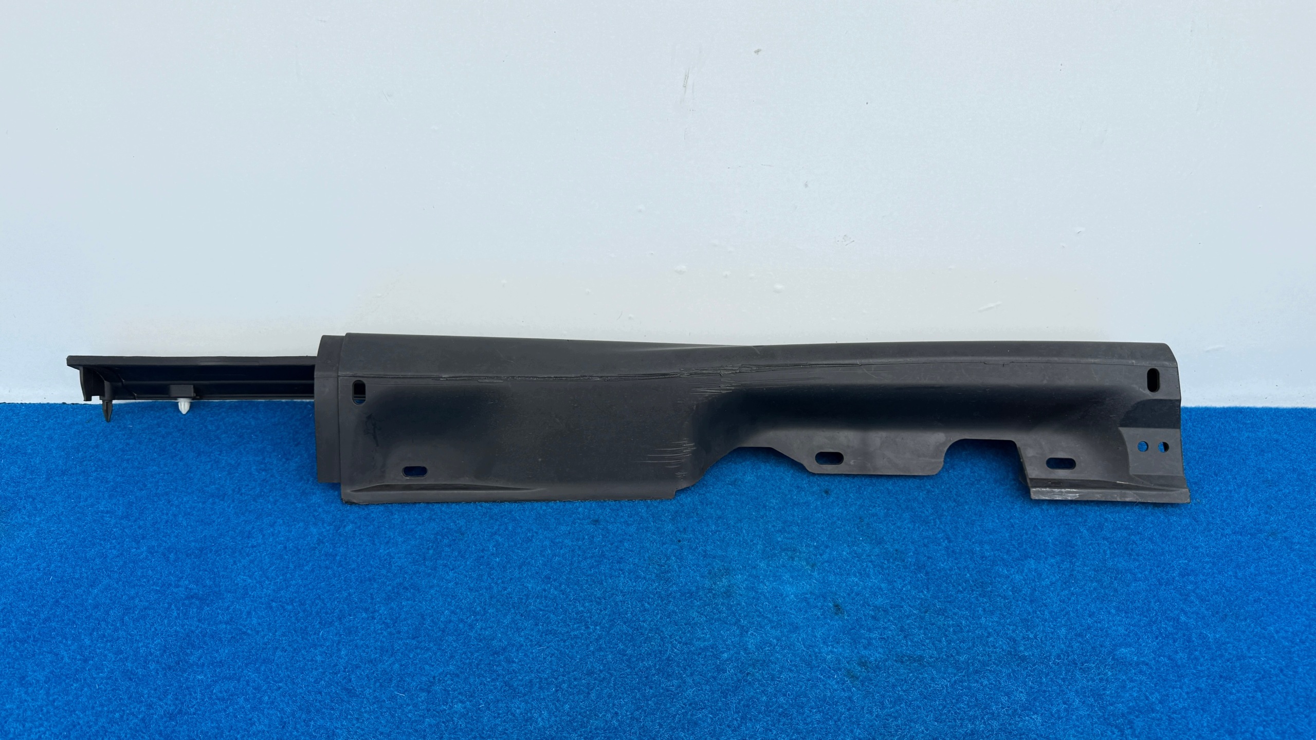 FORD C-MAX MK2 2010R+ left moulding threshold cap AM51-R10155-A KA16/048