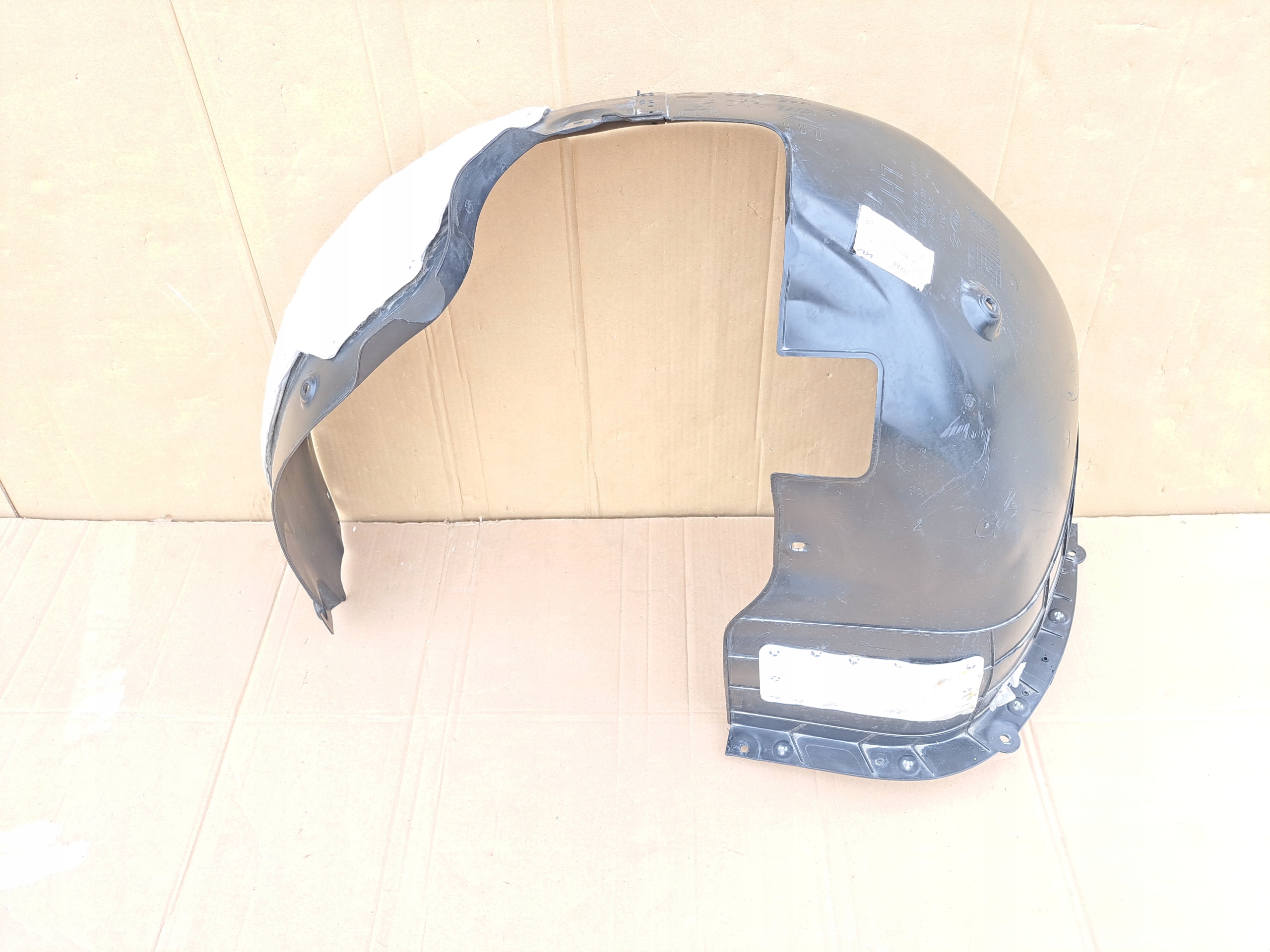 подкрылки переднее левое kia CEED III GT РЕСТАЙЛИНГ 86813-J7KA0