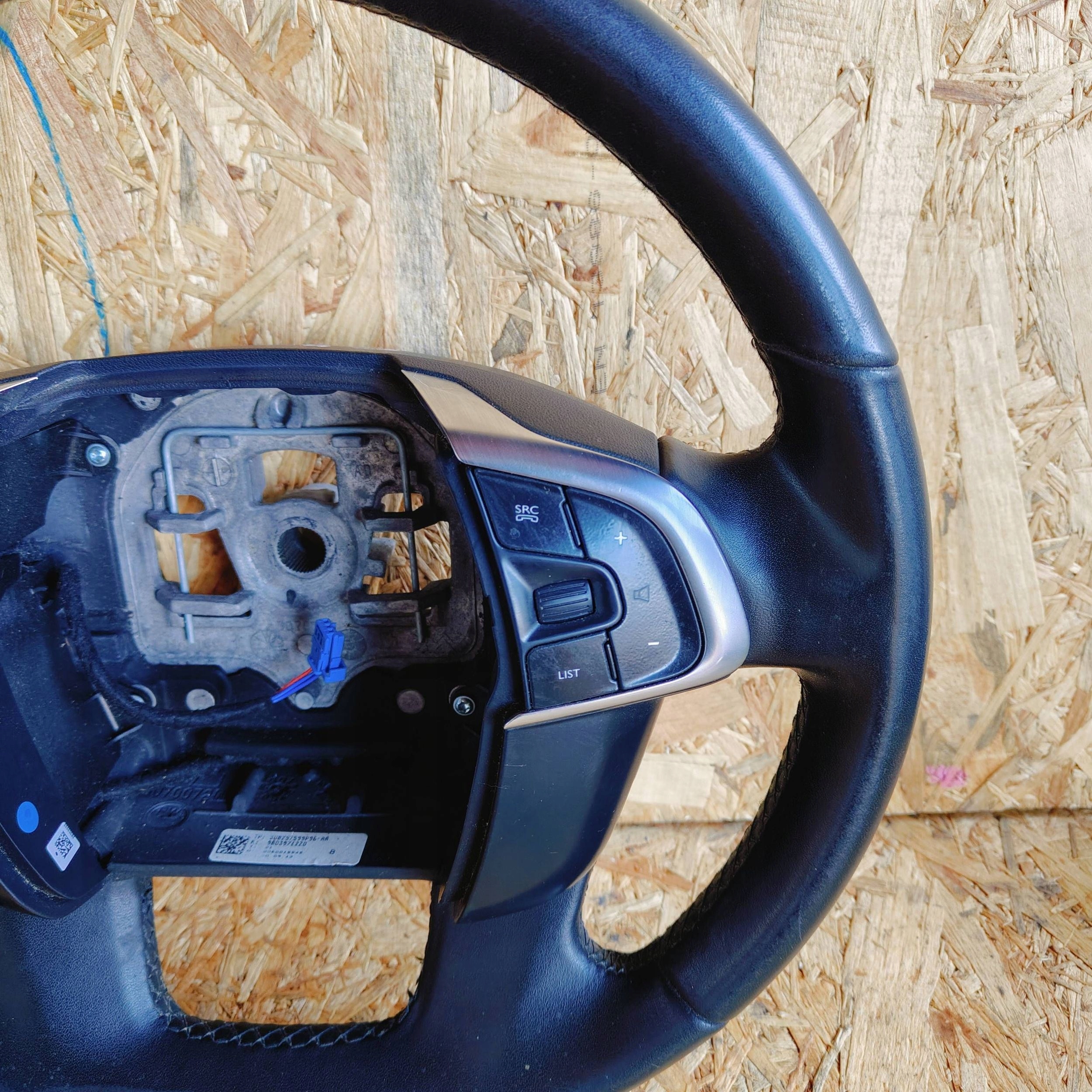 lenkrad Citroen C4 II 98039712ZD