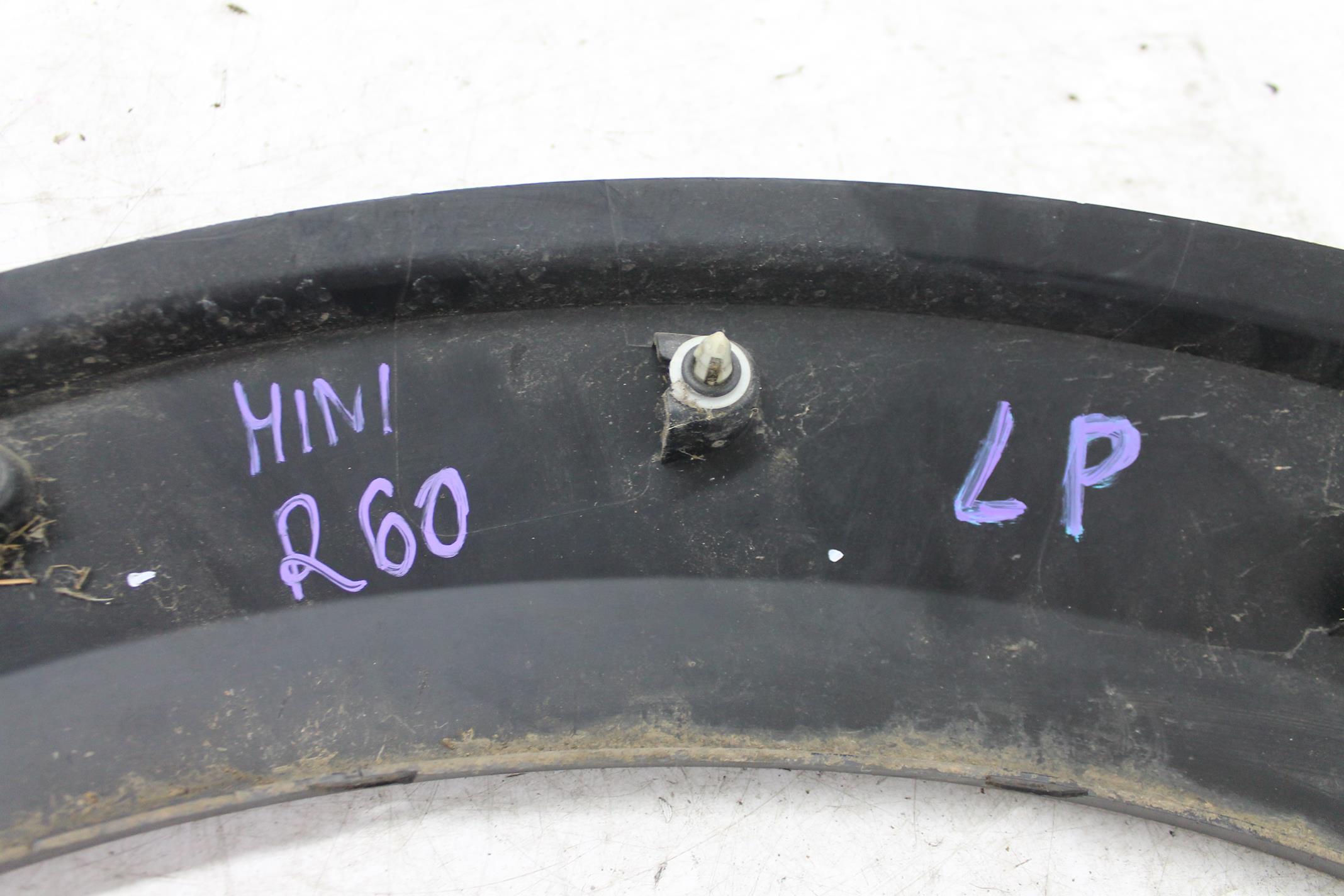 lišta blatníku levý předek 9800761 MINI R60 10-16