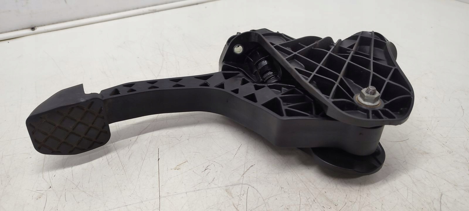 Pedal prijenos kvačila VW Golf plus 1,4 TSI