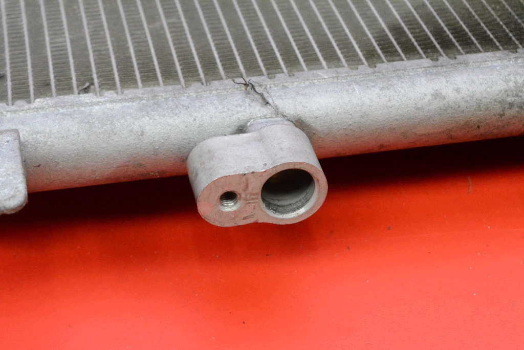 Radiateur climatisation 921007736R RENAULT ZOE 1 et 88 KM 12-19