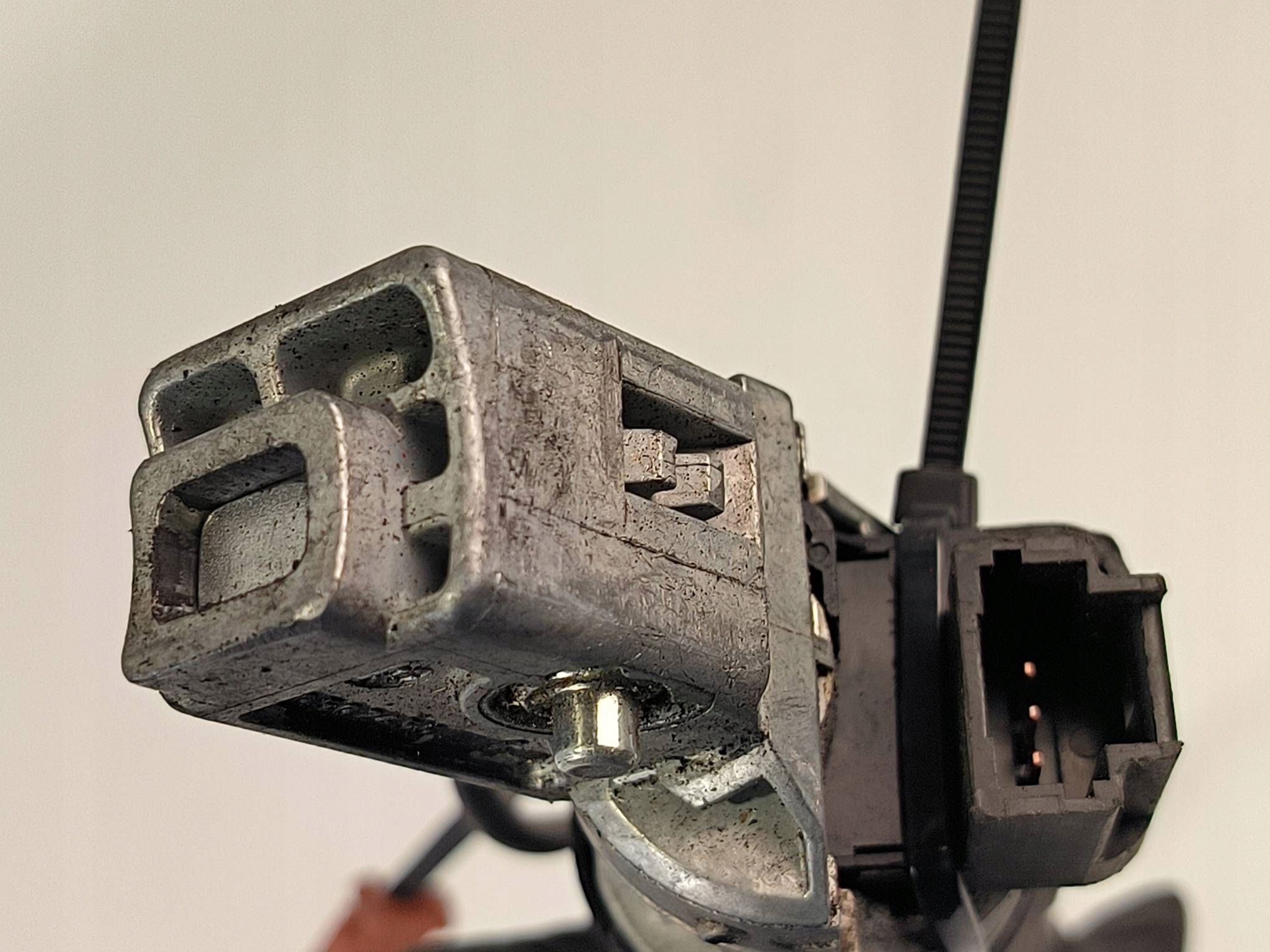 ignition N0502073 PEUGEOT 407