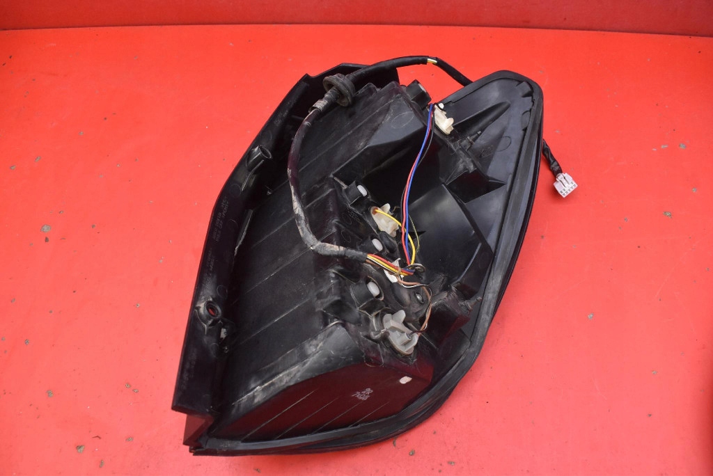 light left rear part rear CHEVROLET CAPTIVA 1 and 06-11