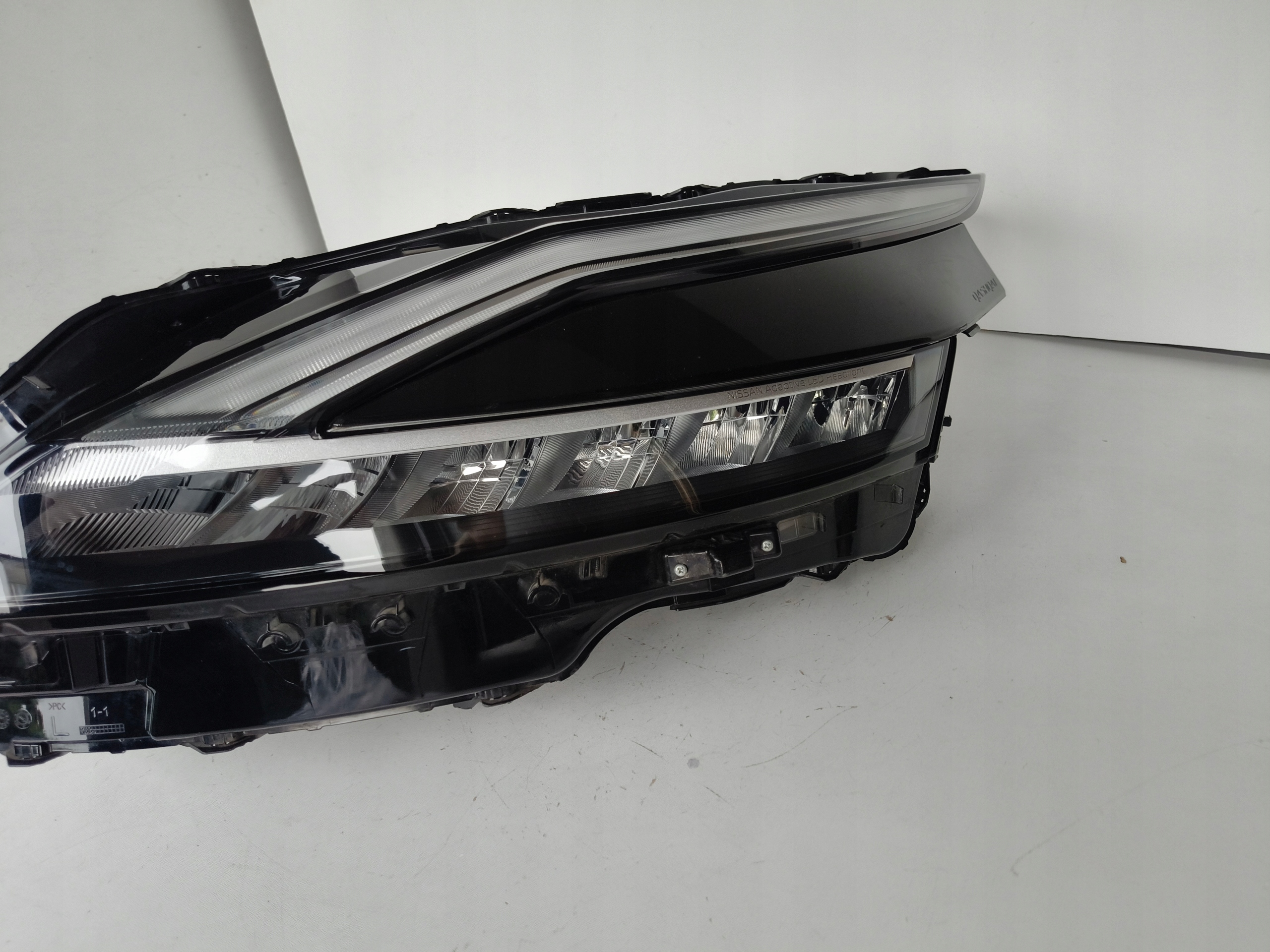 light left REFLEKTOR NISSAN QASHQAI III 20- FULL LED ADAPTIVE