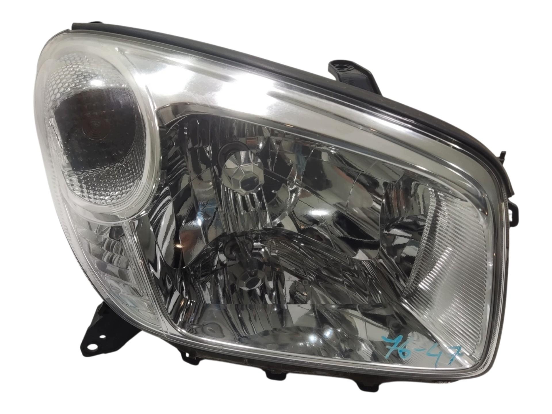 light right front front TOYOTA RAV4 II LIFT 2003-2005 EUROPA