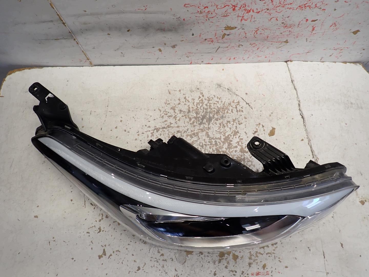 light front front right HYUNDAI I20 II 2015-2020 92102-C8