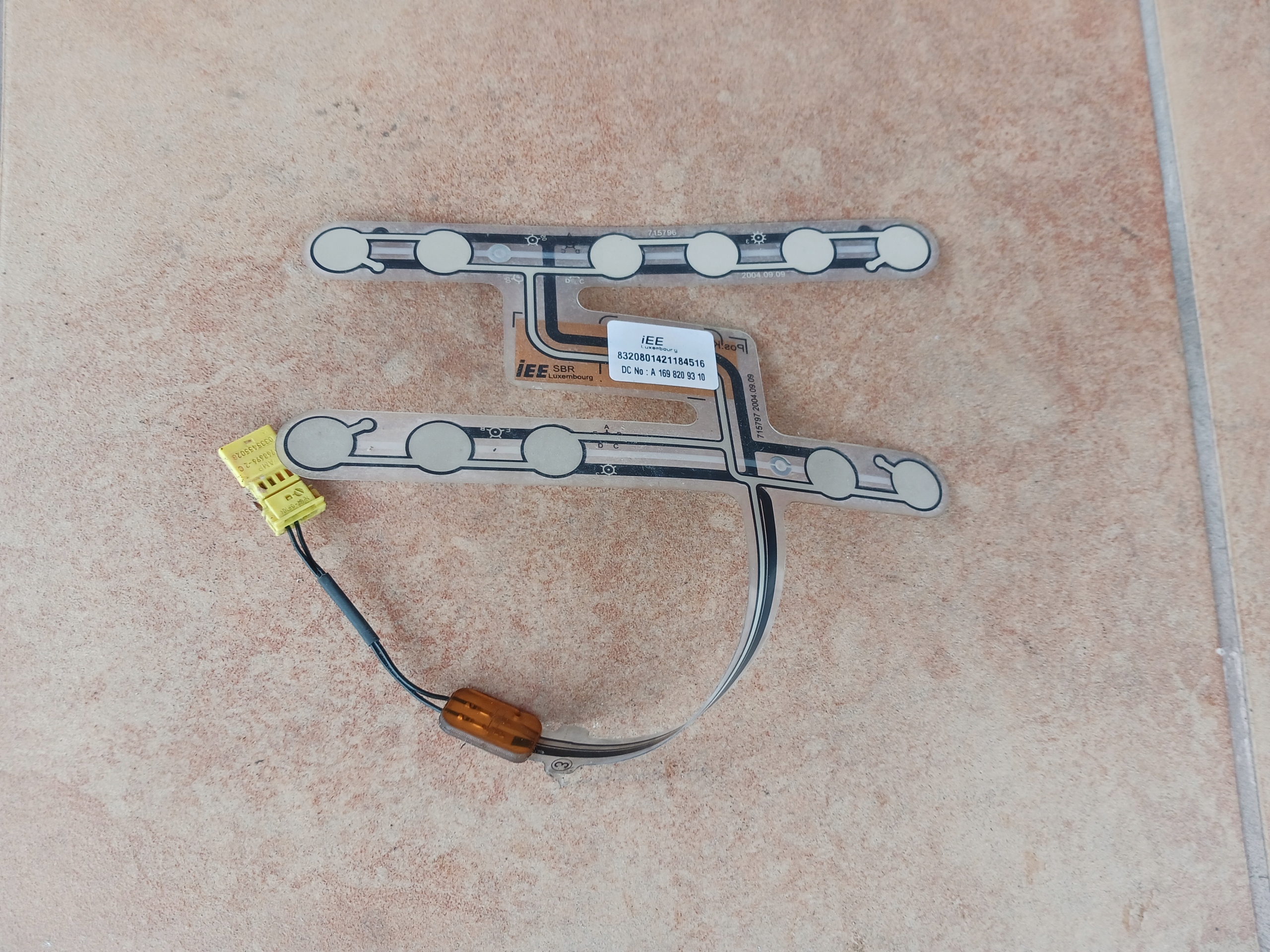MATA Sensor SITZ MERCEDES W245 A1698209310