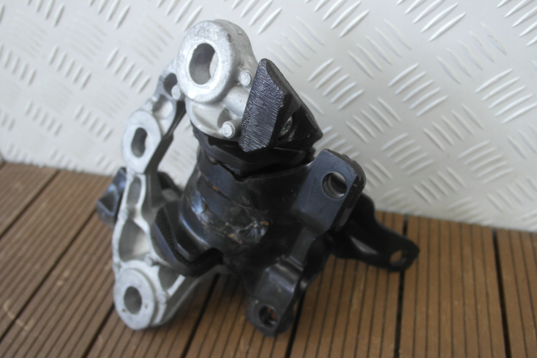 MAZDA CX-5 II KF 17- 2.2 DIESEL holder engine mount original OE