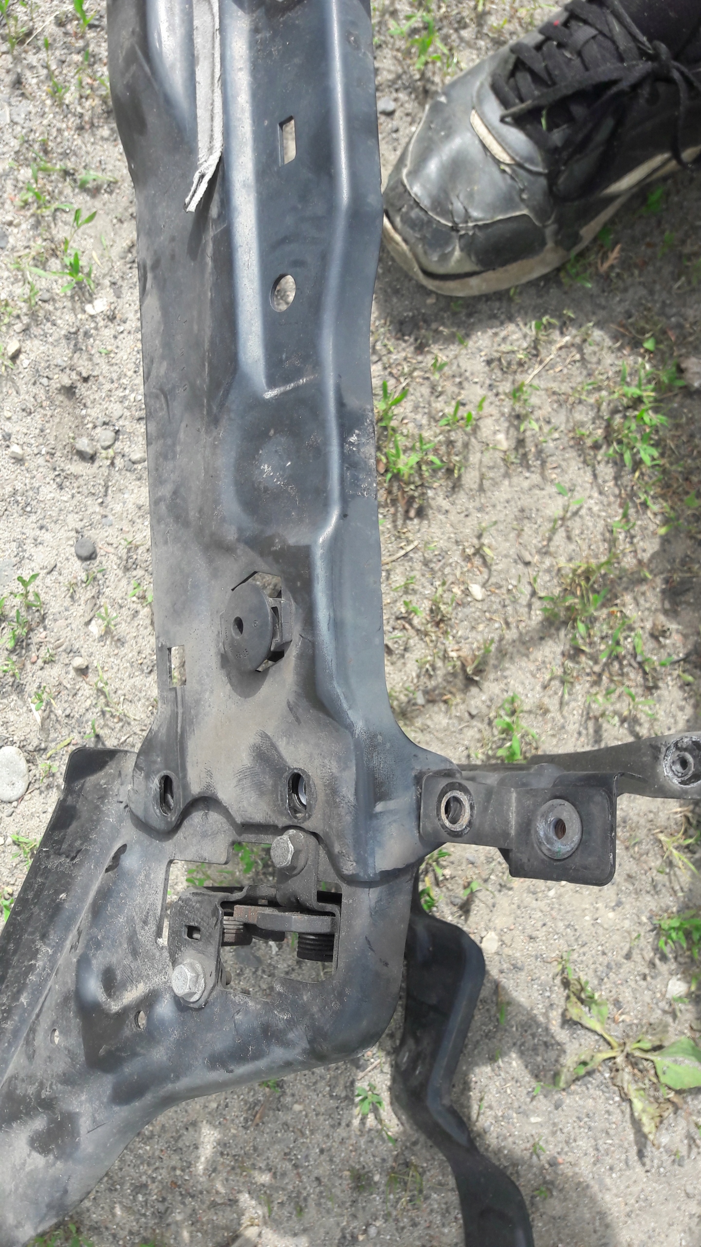 MERCEDES W204 support panel for radiators pillar cover OKULAR of a bumper front