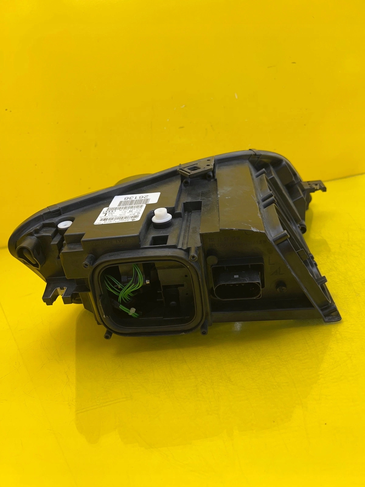 light left Audi R8 420 Bi-Xenon+Led 07-12 420941029N