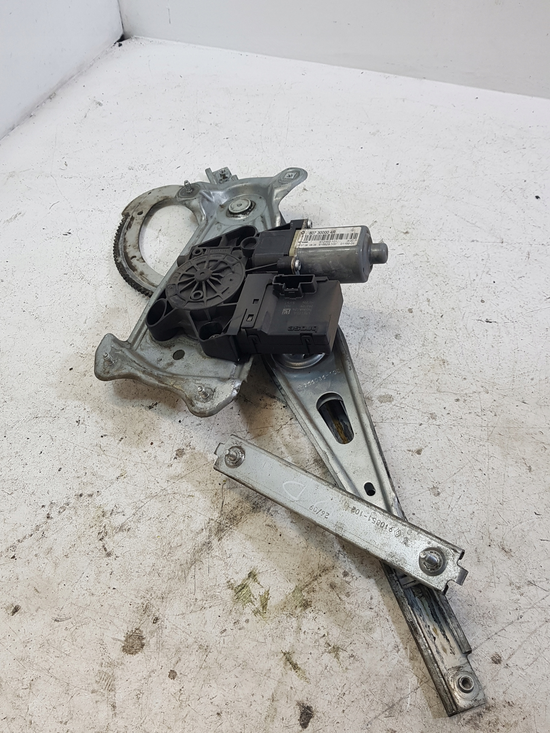 ELE mechanism windows right front RENAULT CLIO 3 965368-104
