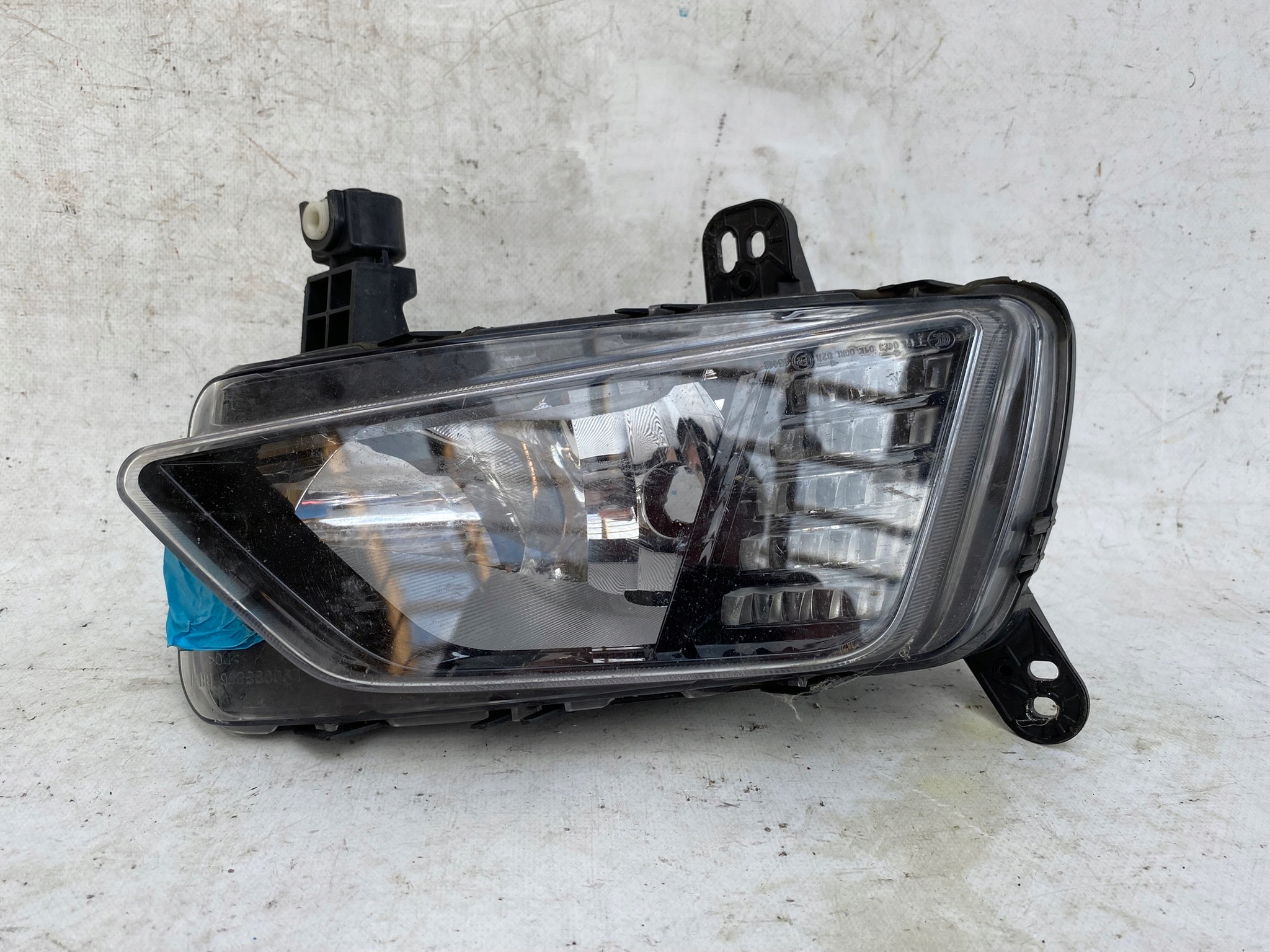 VW POLO 2G0 17- fog light LED DRL right front front 2G0941662A