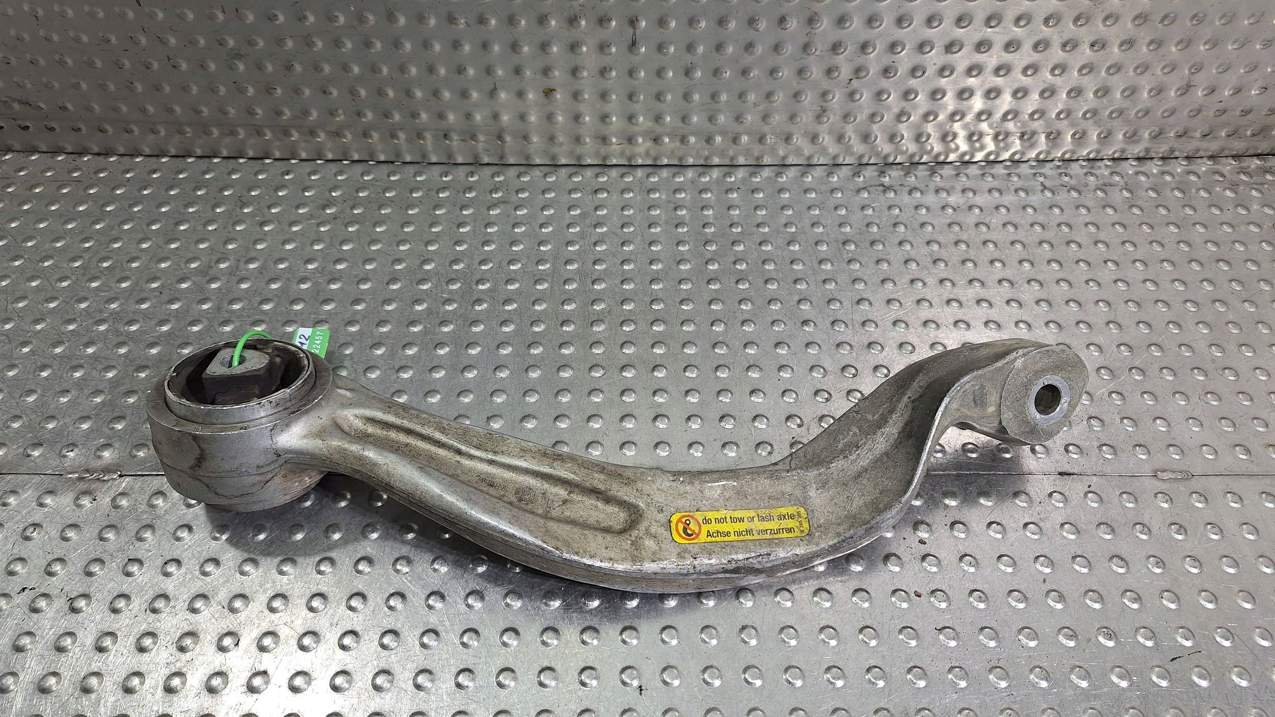 rameno levý předek 6770685 BMW E60 E61 XDRIVE