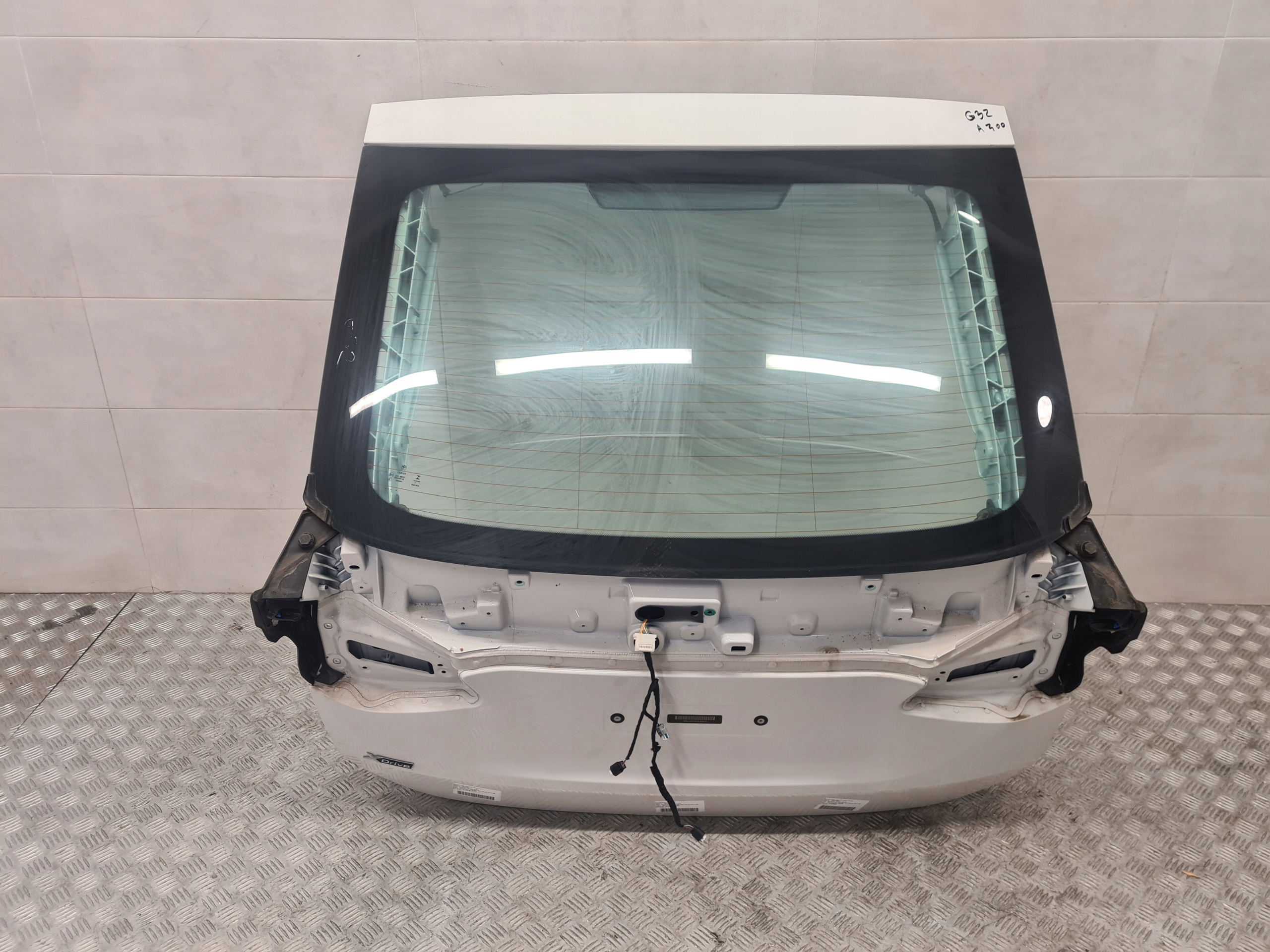 BMW 6 G32 TRUNK DOOR BOOT A300
