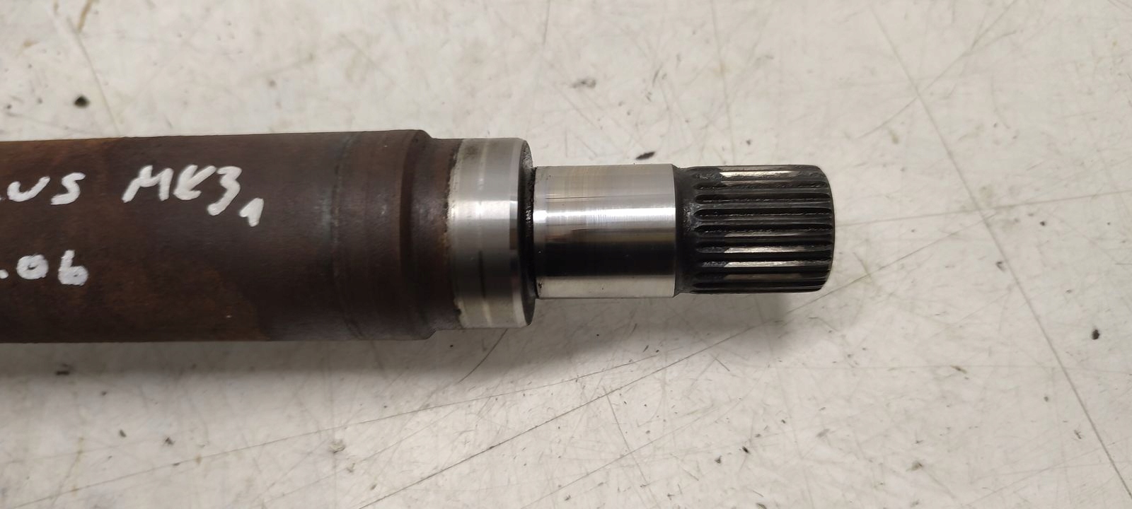 semi-axis right long Ford Focus MK3 1,0 Ecoboost