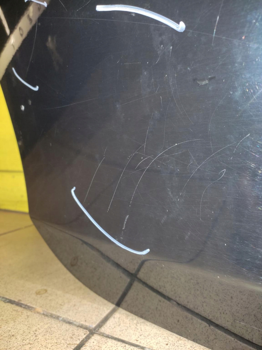 BMW 1 E87 boot door boot