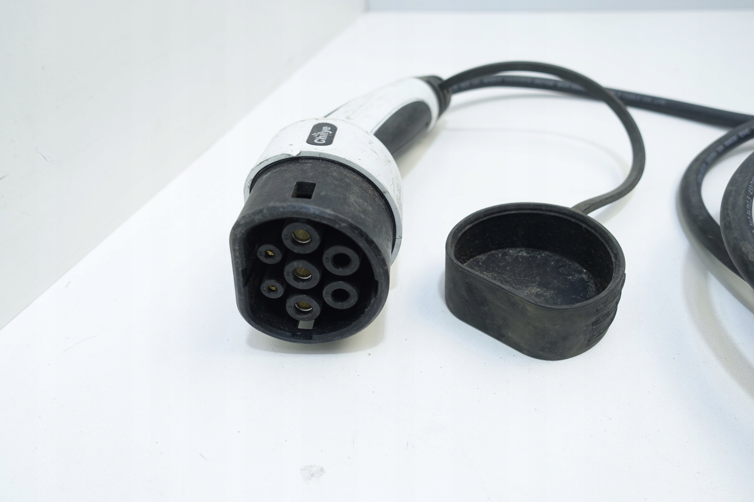 ŁADOWARKA PRZEWÓD 13A 250V Maxus e-Deliver 3 Typ samochodu Samochody osobowe