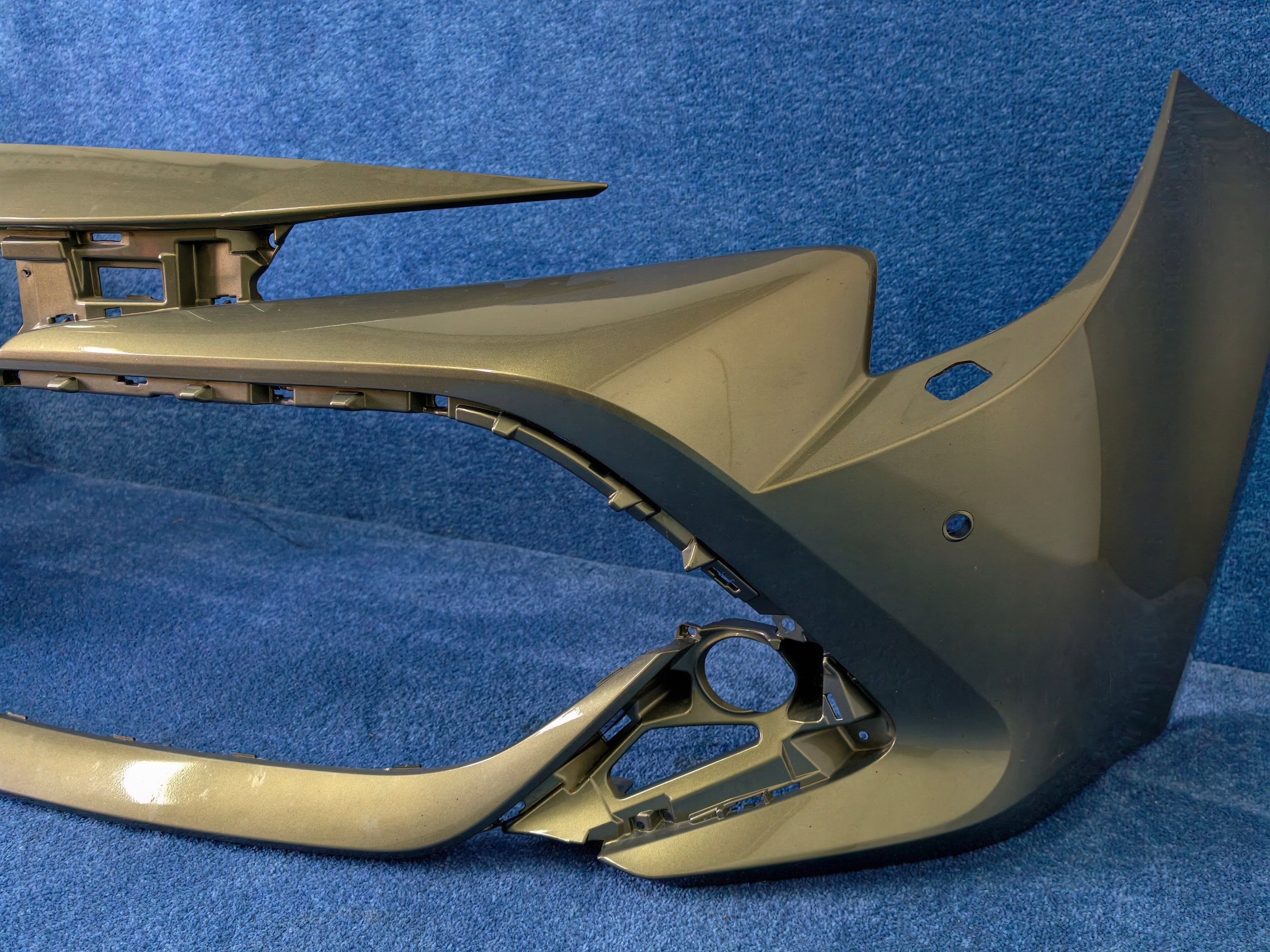 TOYOTA COROLLA E21 18- bumper front front DO LAKIEROWANIA 52119-02P40