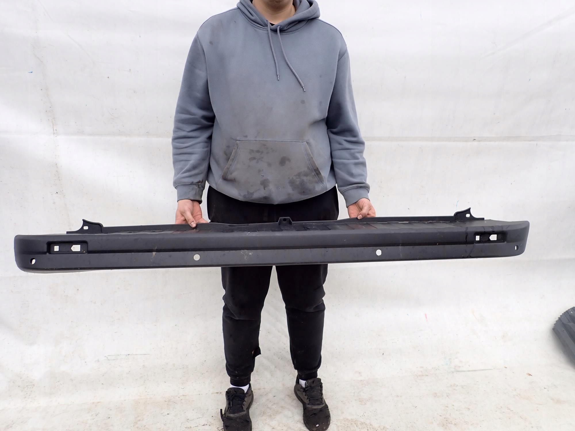 RENAULT TRAFIC III 3 VIVARO B 14- bumper rear part PDC
