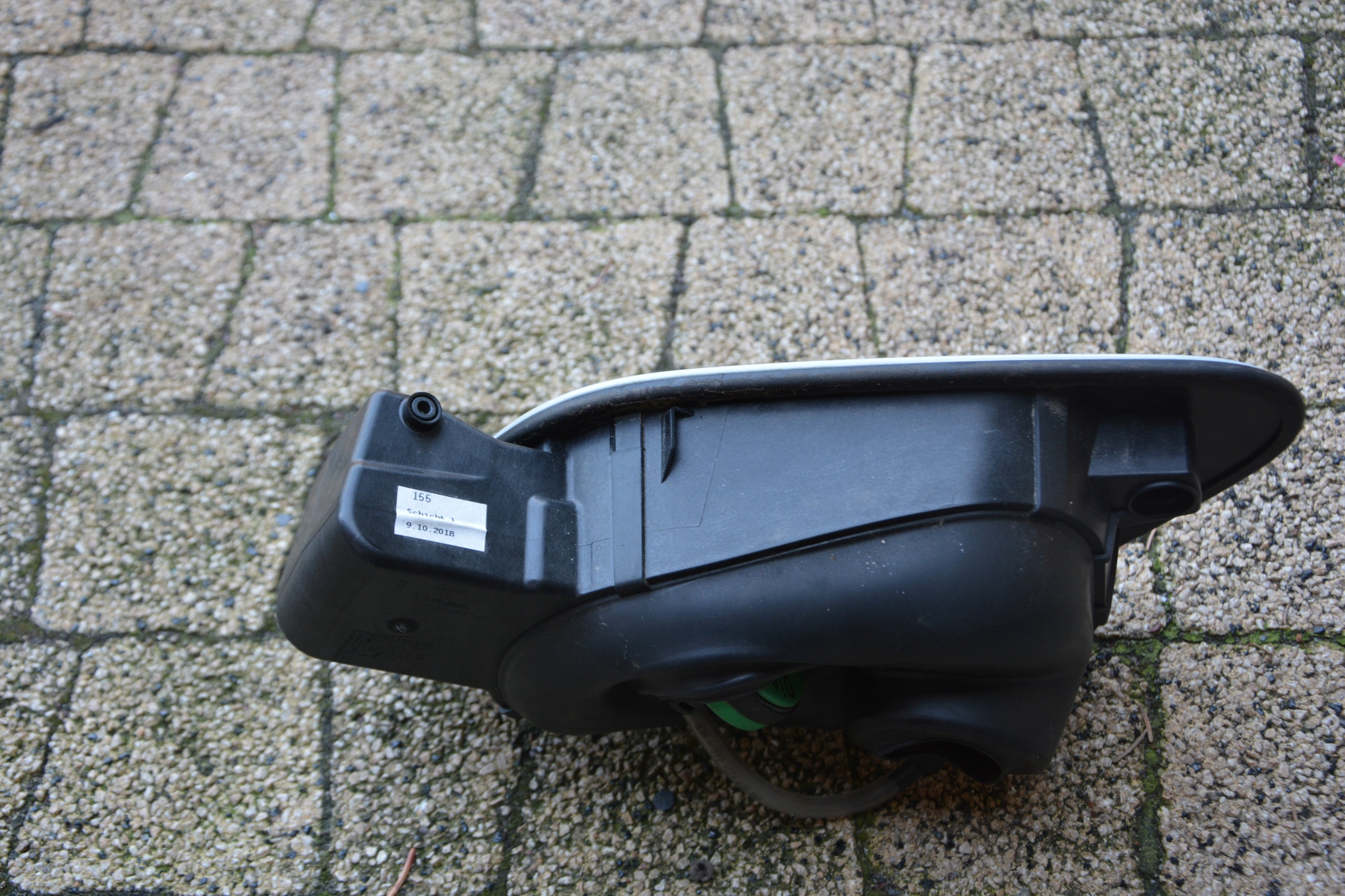 KLAPKA WLEWU PALIWA LB9Z VW GOLF 7 VII 5G0809857A Producent części Volkswagen OE