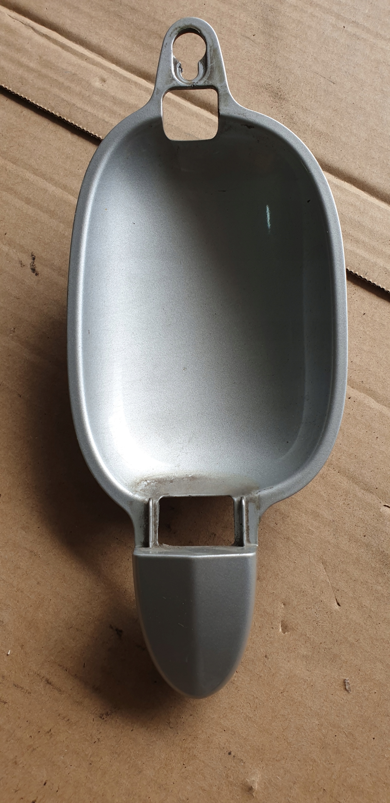 OSŁONA OBUDOWA KLAMKI LEWY TYŁ BMW 5 E60 E61