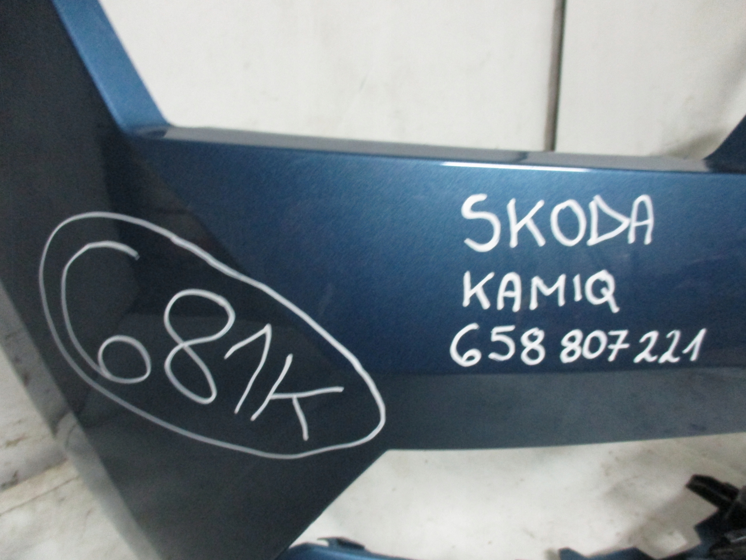 bumper front front Skoda Kamiq 658807221