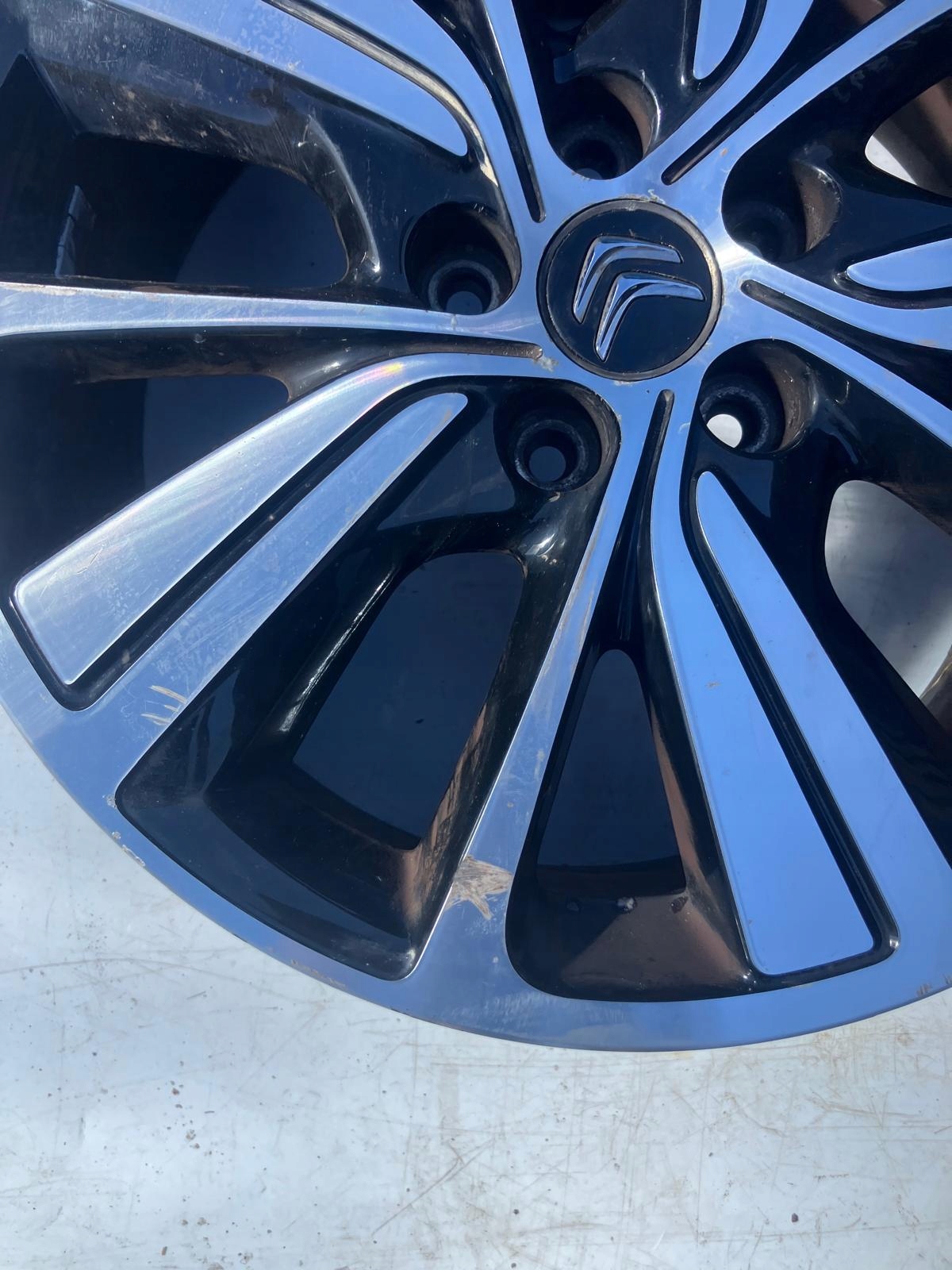 disk 17 CALI CITROEN C4 PICASSO II #211 9677090377