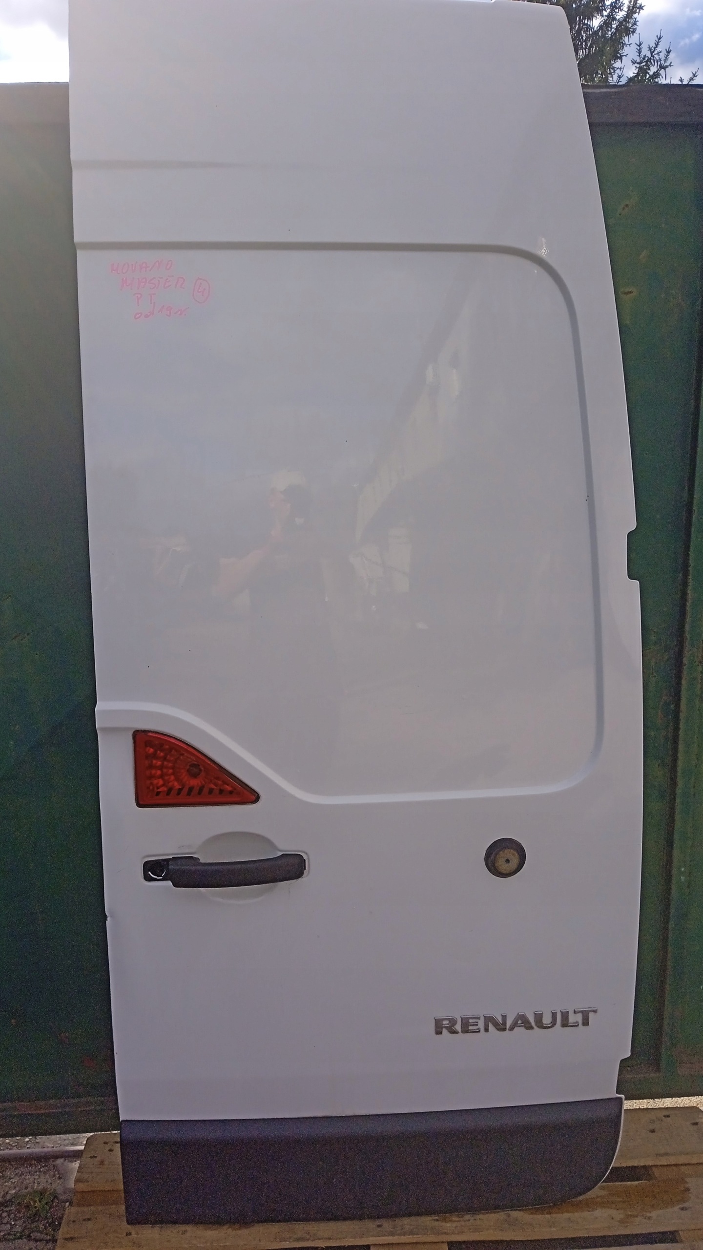 MASTER III LIFT MOVANO B door right rear part complete