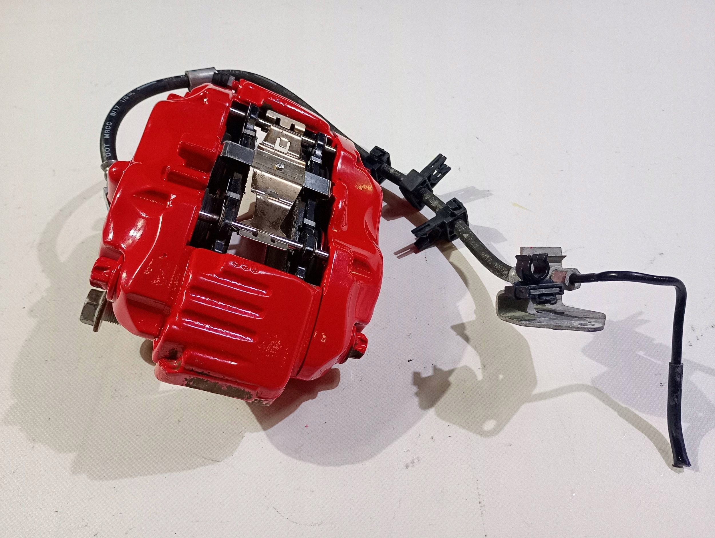 caliper brake front front right BREMBO Dodge Charger SRT 6.4 2015