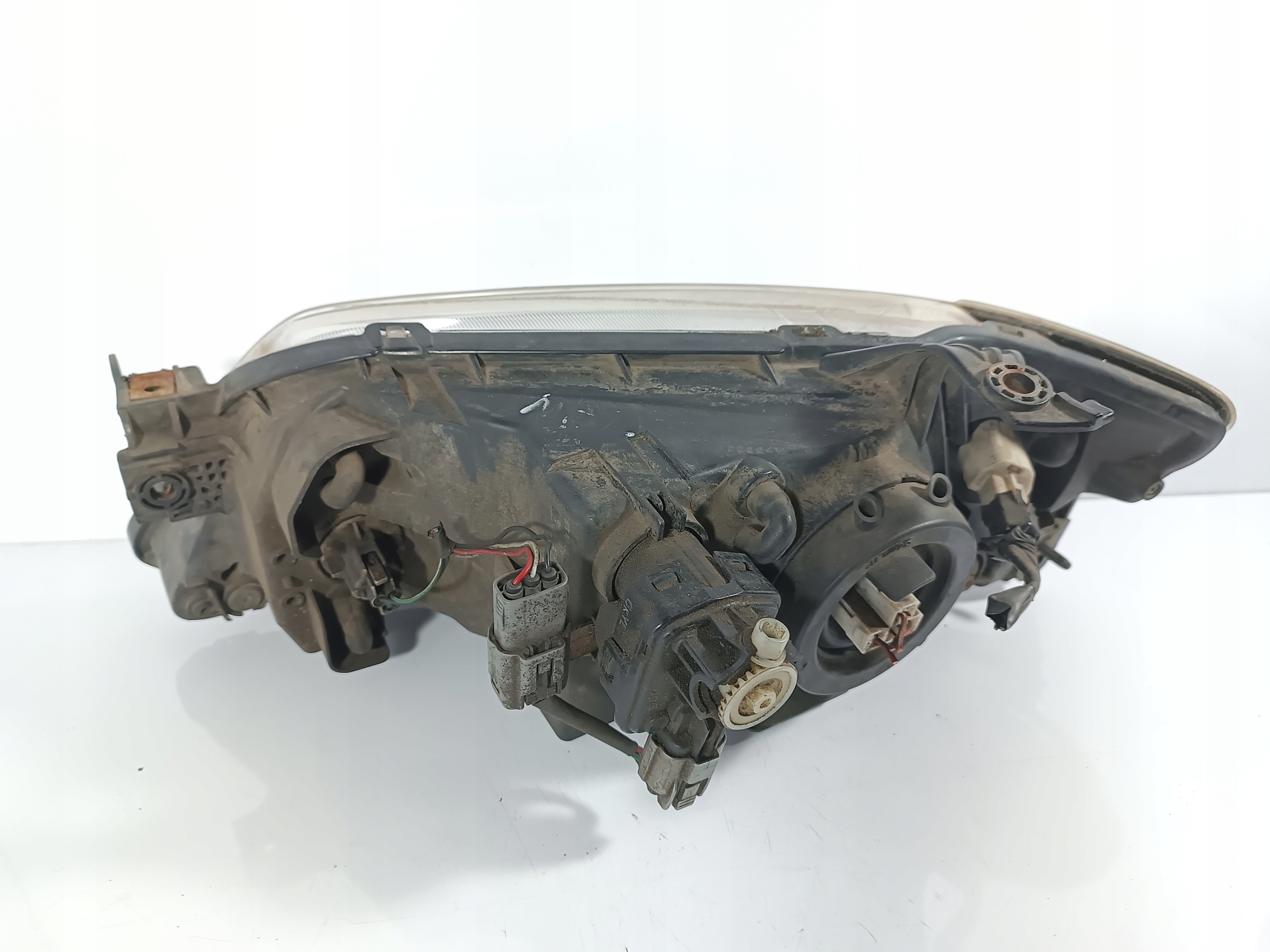 MAZDA 323F BJ 00-02 REFLEKTOR light right front front