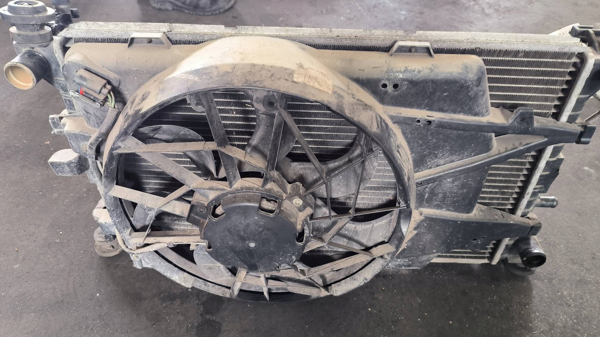 water cooler 0130303900 1.8 TDCI FORD FOCUS MK1