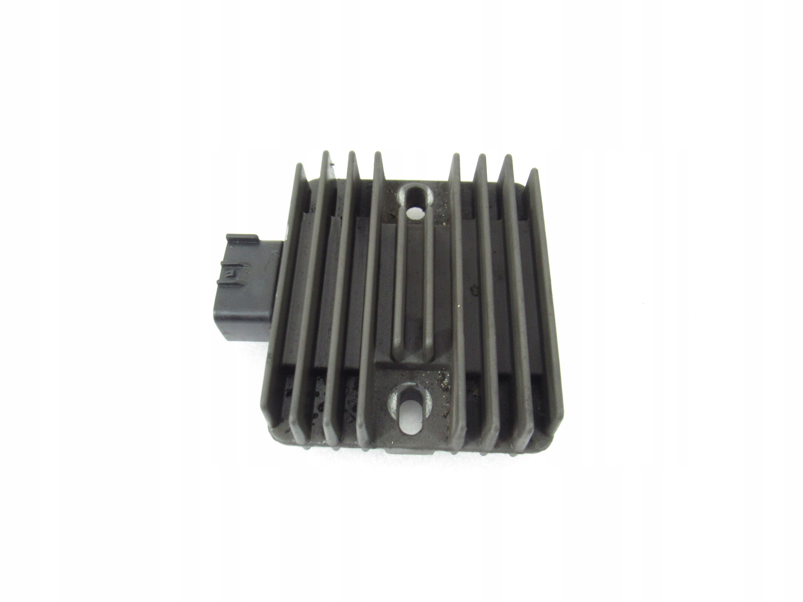 Регулятор напряжения Kawasaki в 800, 11r