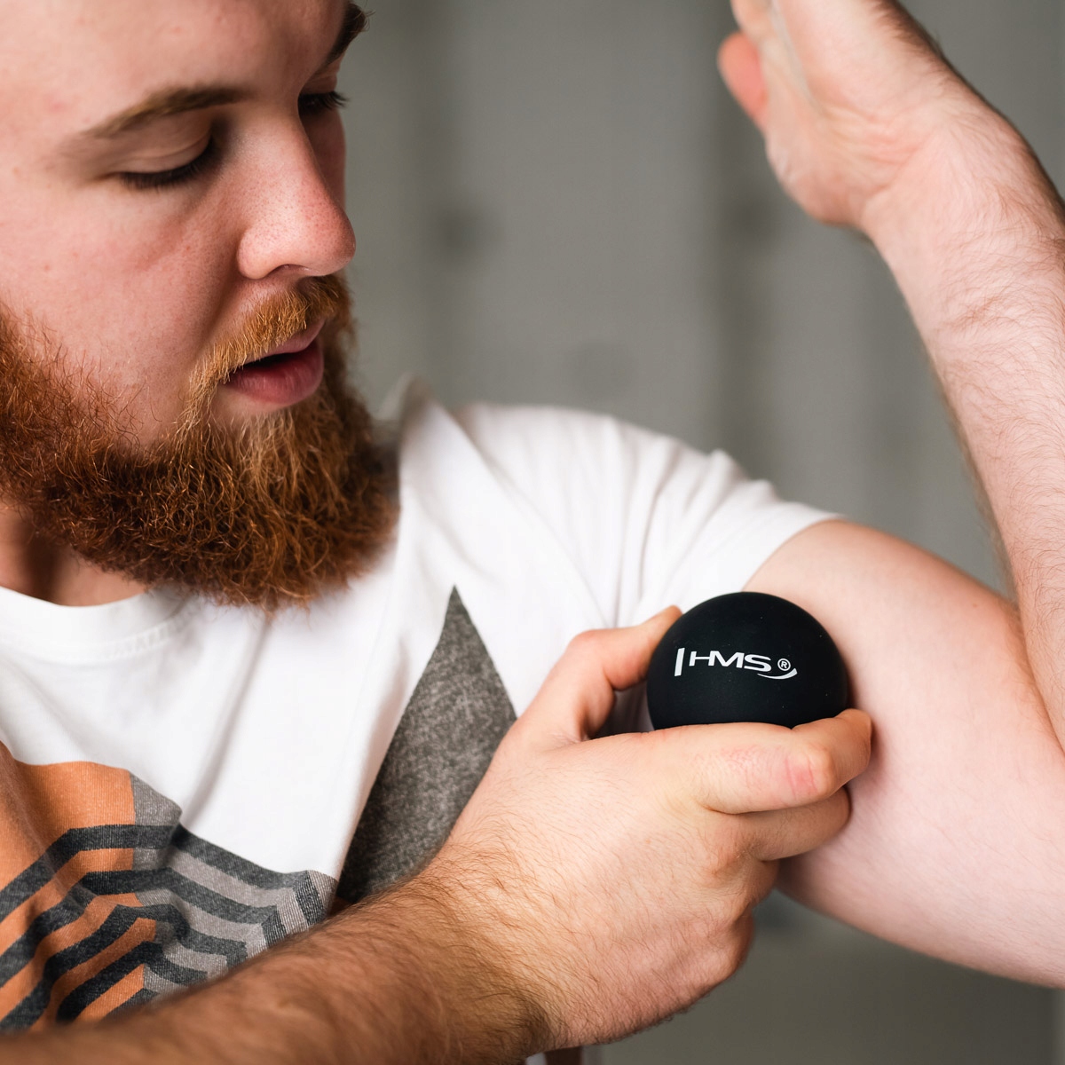 POJEDYNCZA PIŁKA DO MASAŻU CZARNA HMS Rodzaj piłka gładka