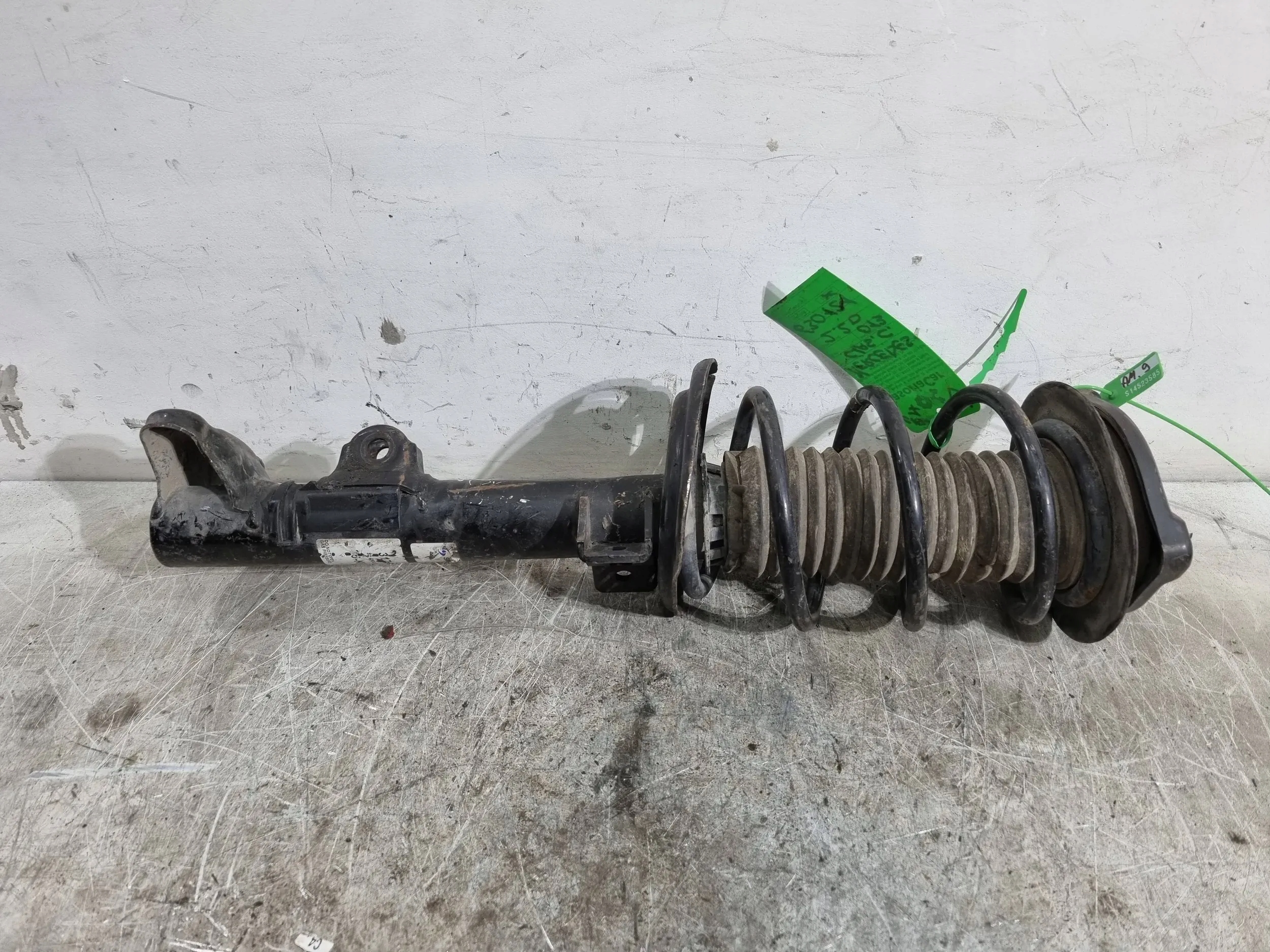 shock absorber right left front MERCEDES C-KLASA W204