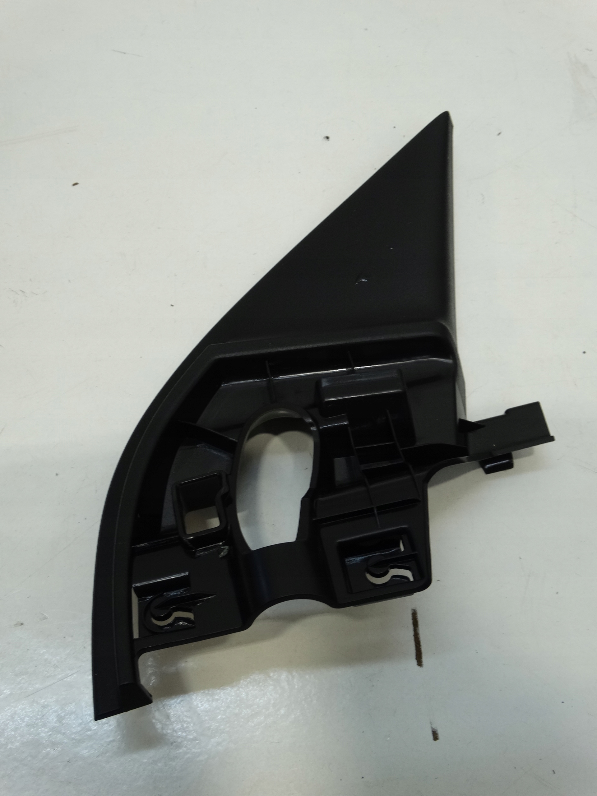 spoiler triangle mirrors right front CITROEN C4 III 9831080280 2020R.