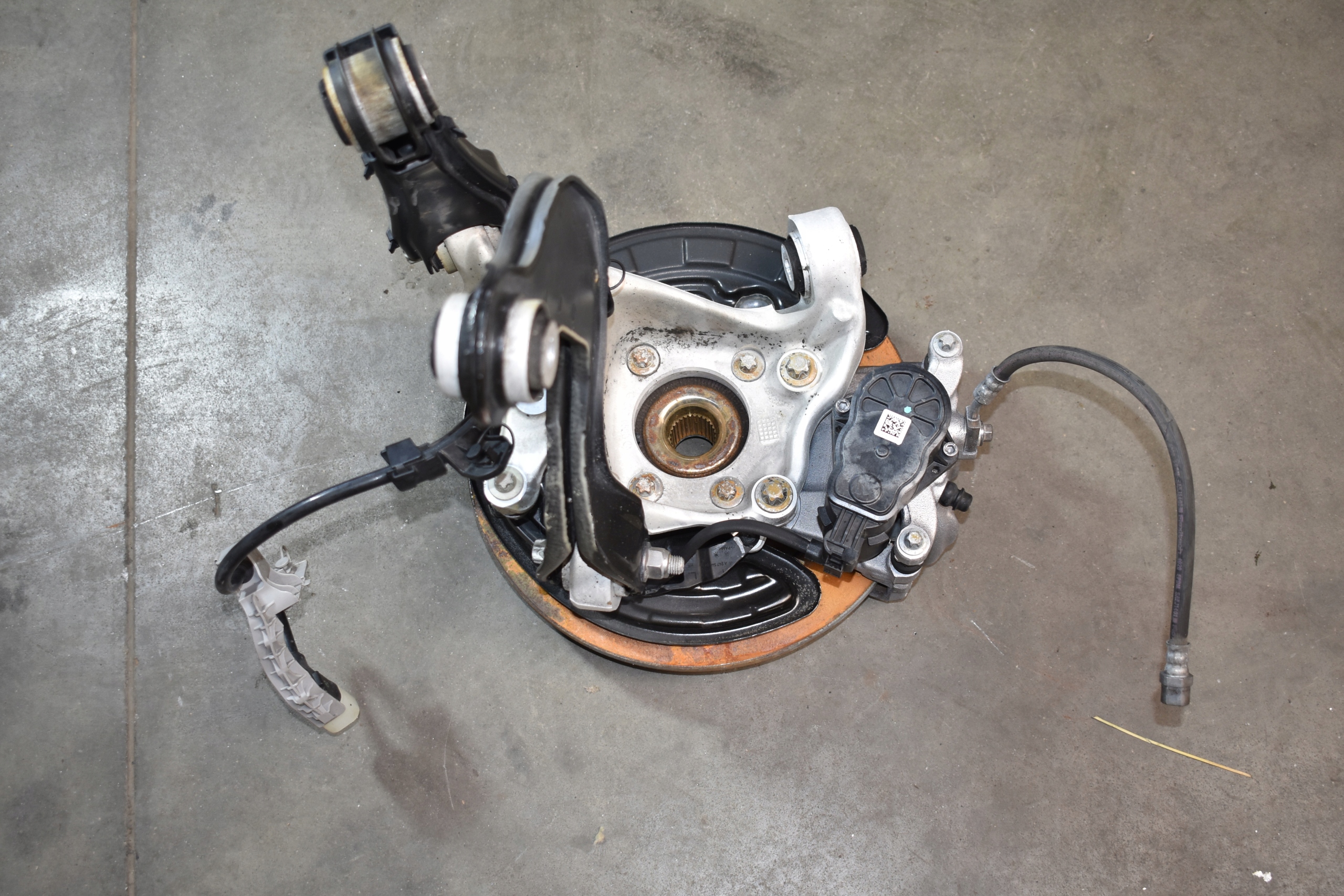 IDEALNE sususpension rear part rear. left MERCEDES GLA H247 1