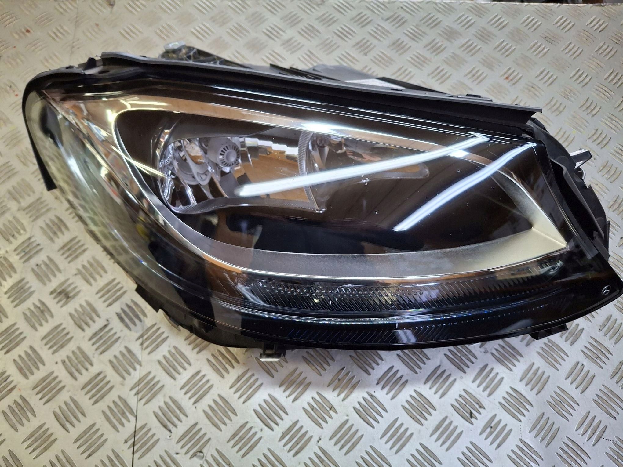 light right front normal MERCEDES C-class W205 2014R->