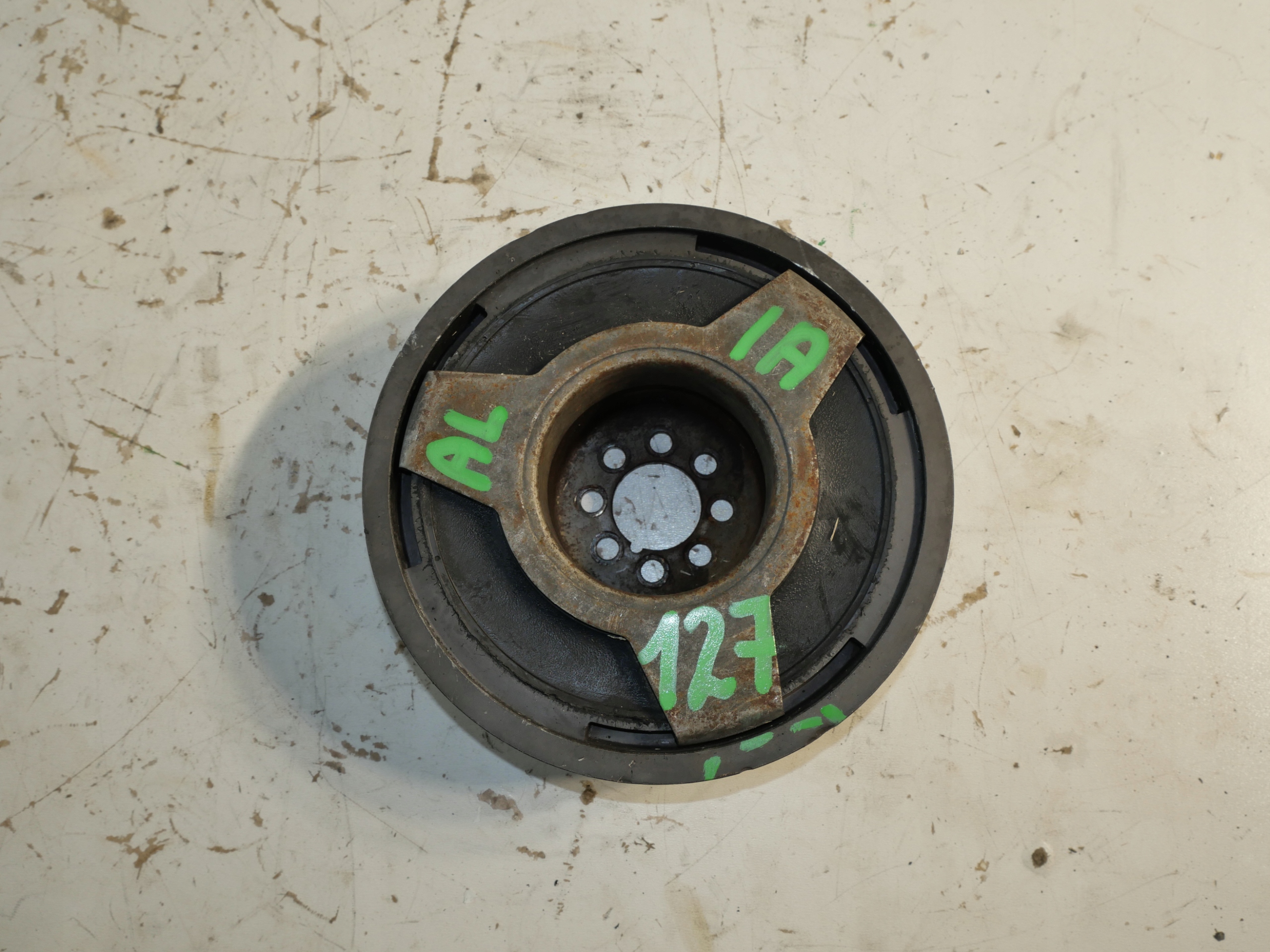 AUDI VW Riemenscheibe der Kurbelwelle 059105251M