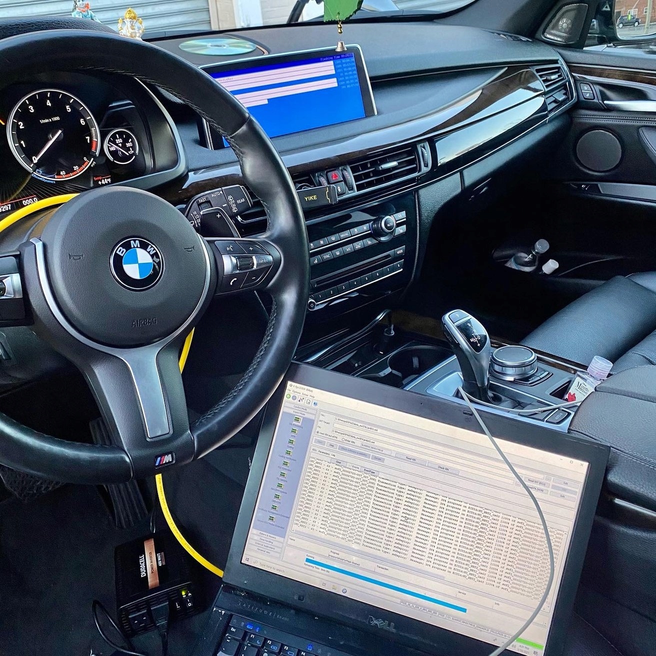 BMW Flash оновлення EVO ID4 для ID6 CarPlay карти