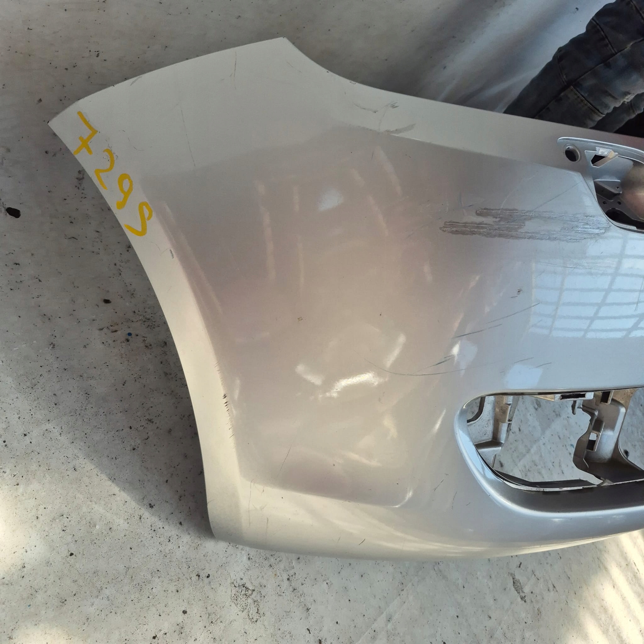 VW GOLF VI 6 plus LIFT 09-14 bumper front front washer 4XPDC 5M0807221N