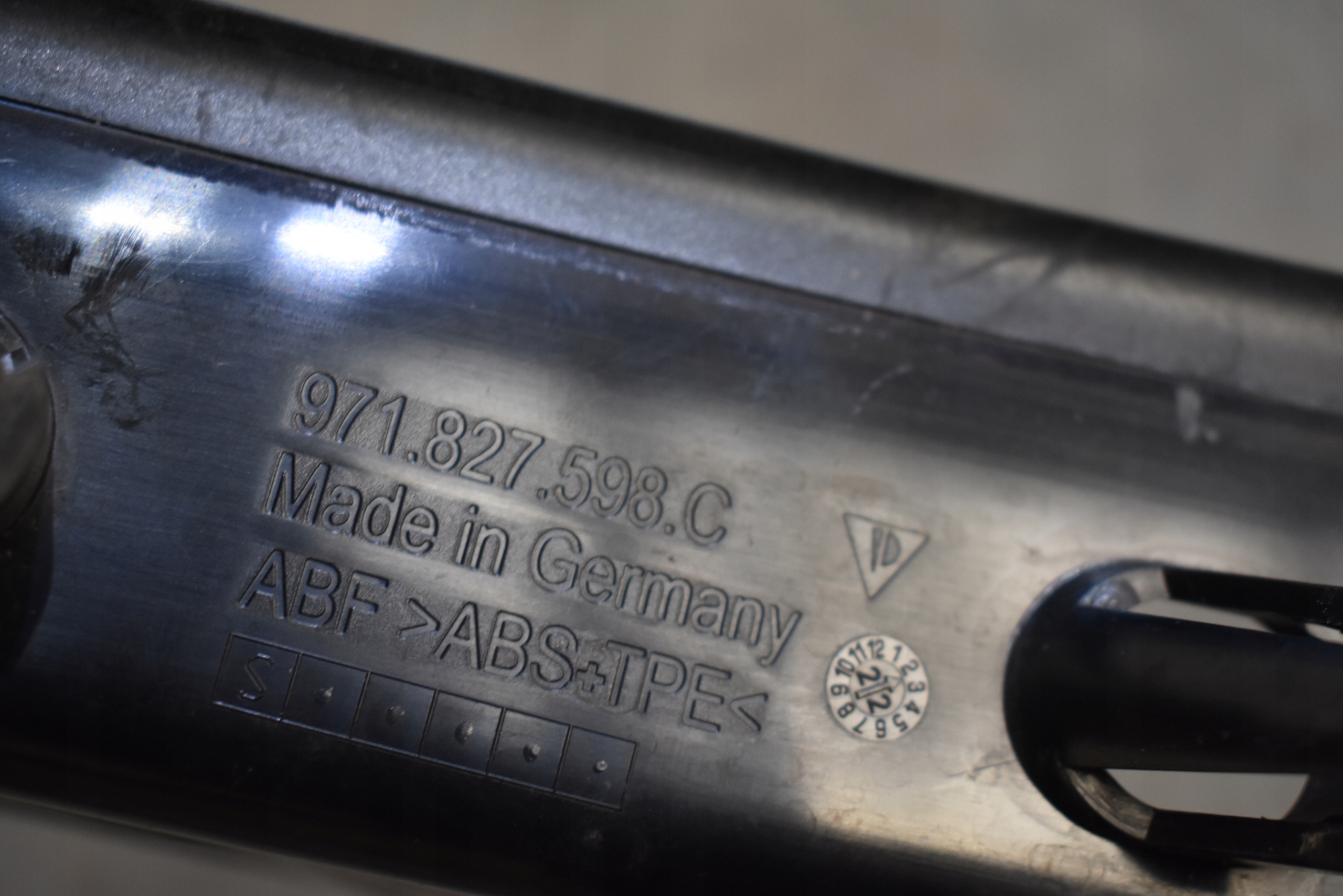 perfect condition cover right PORSCHE PANAMERA 971 1