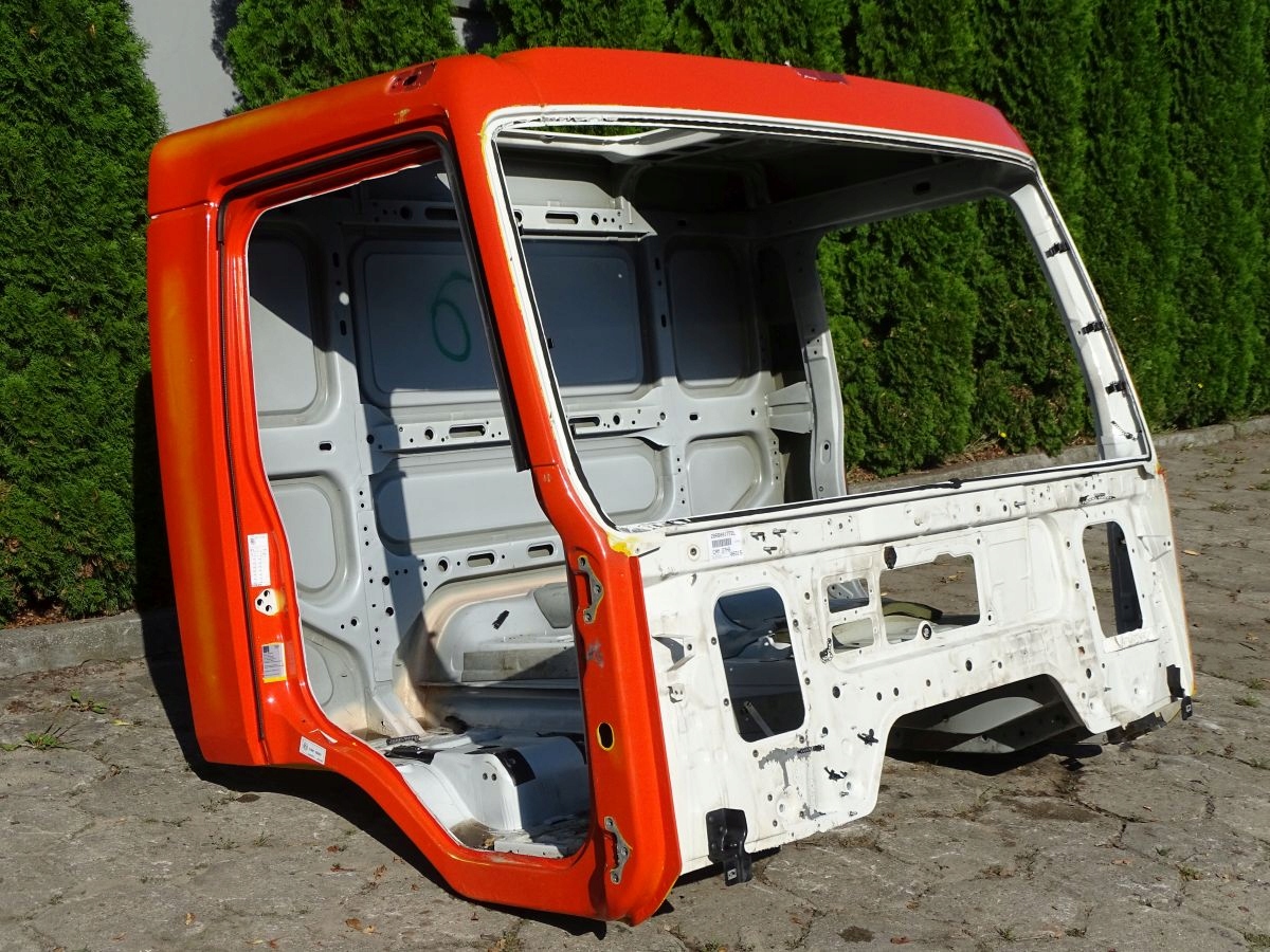 VOLVO ФЕ FL 06- EURO 5 ЧАСТЬ ПРАВЕ БОК ПОРОГ СТОЙКА ЧЕТВЕРТЬ